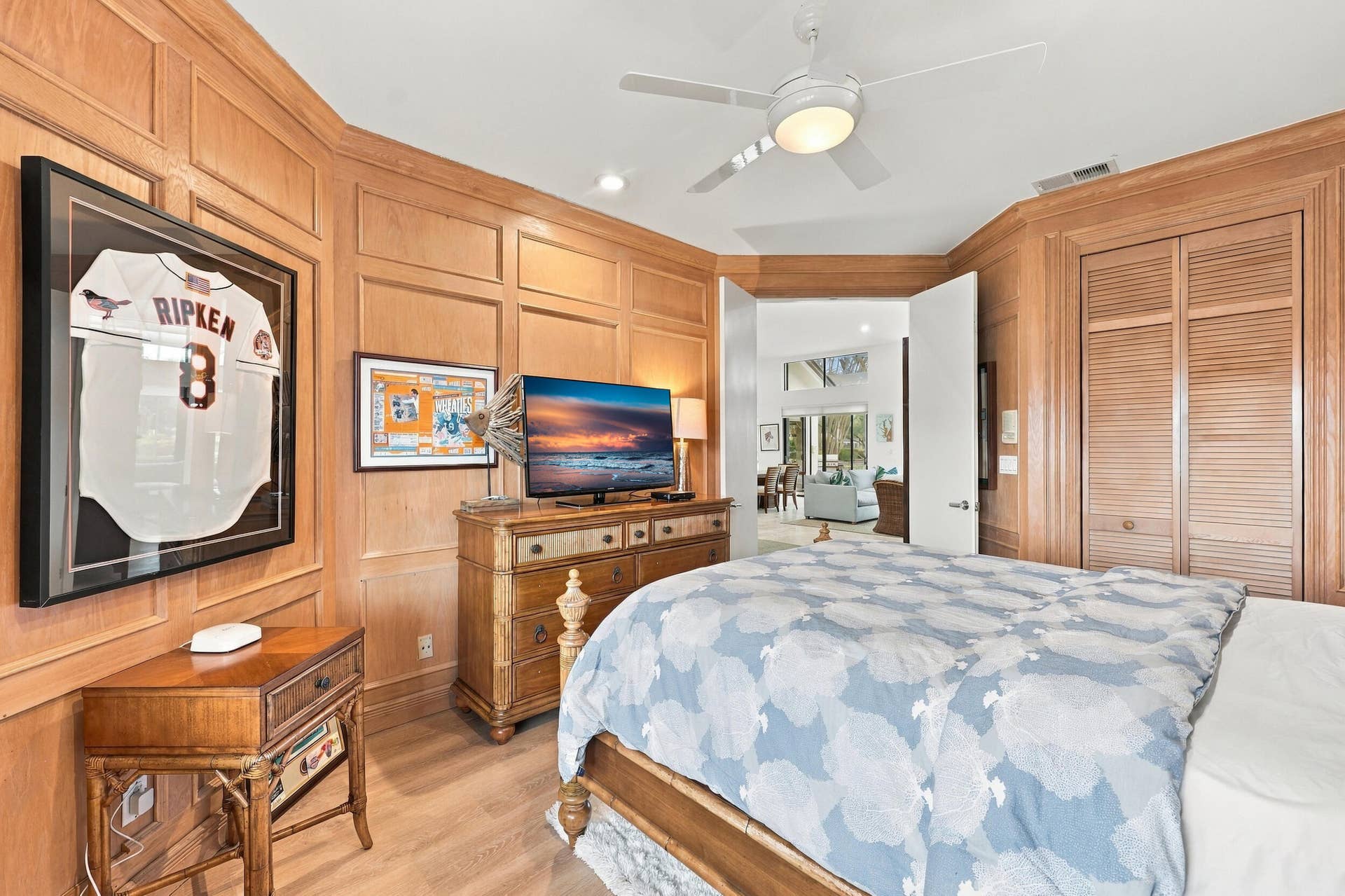 17556 Charnwood