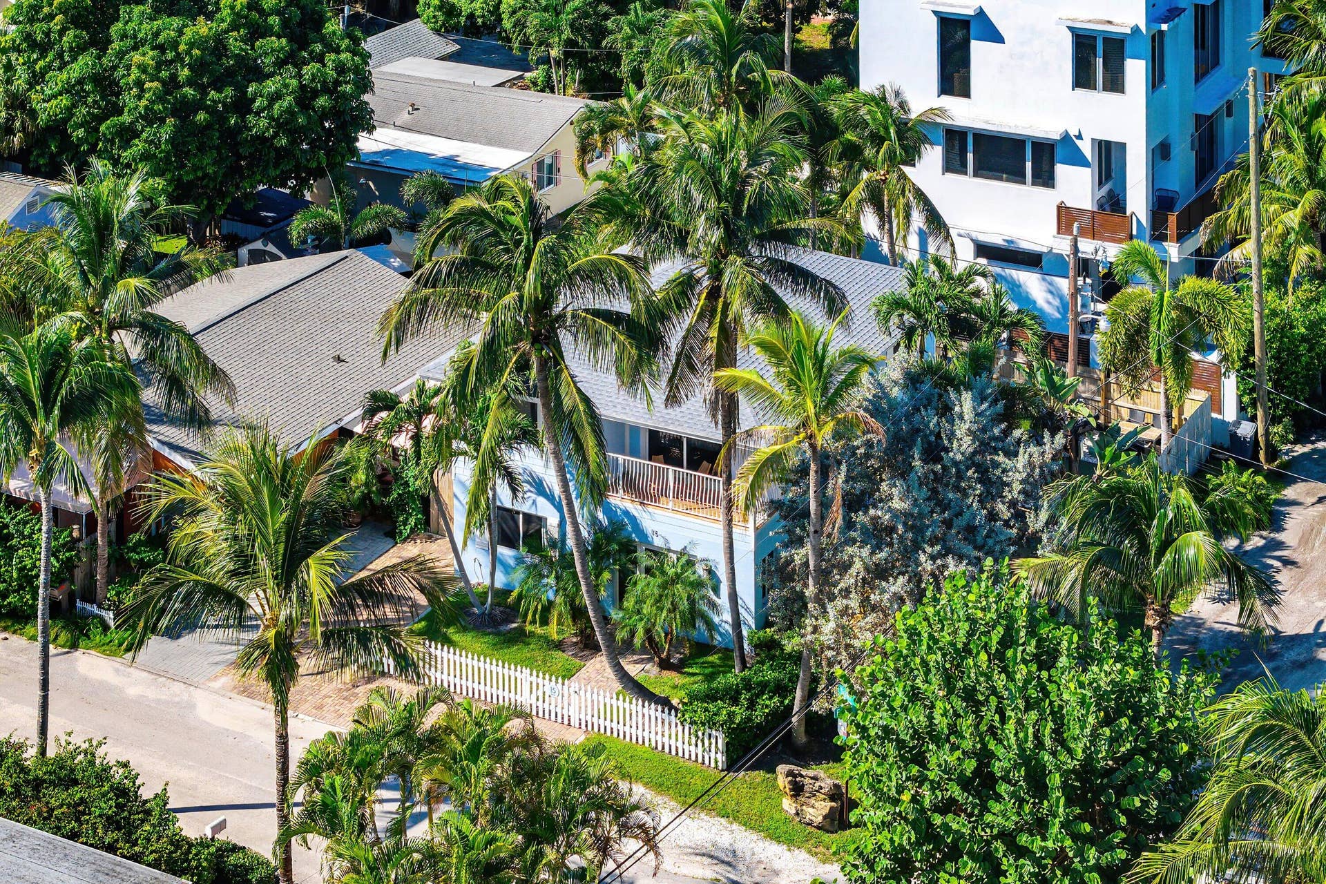 053-15EastAvenue-BoyntonBeach-FL-33435-S