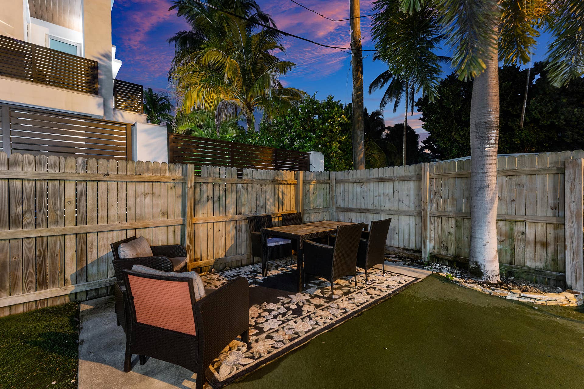 074-15EastAvenue-BoyntonBeach-FL-33435-F