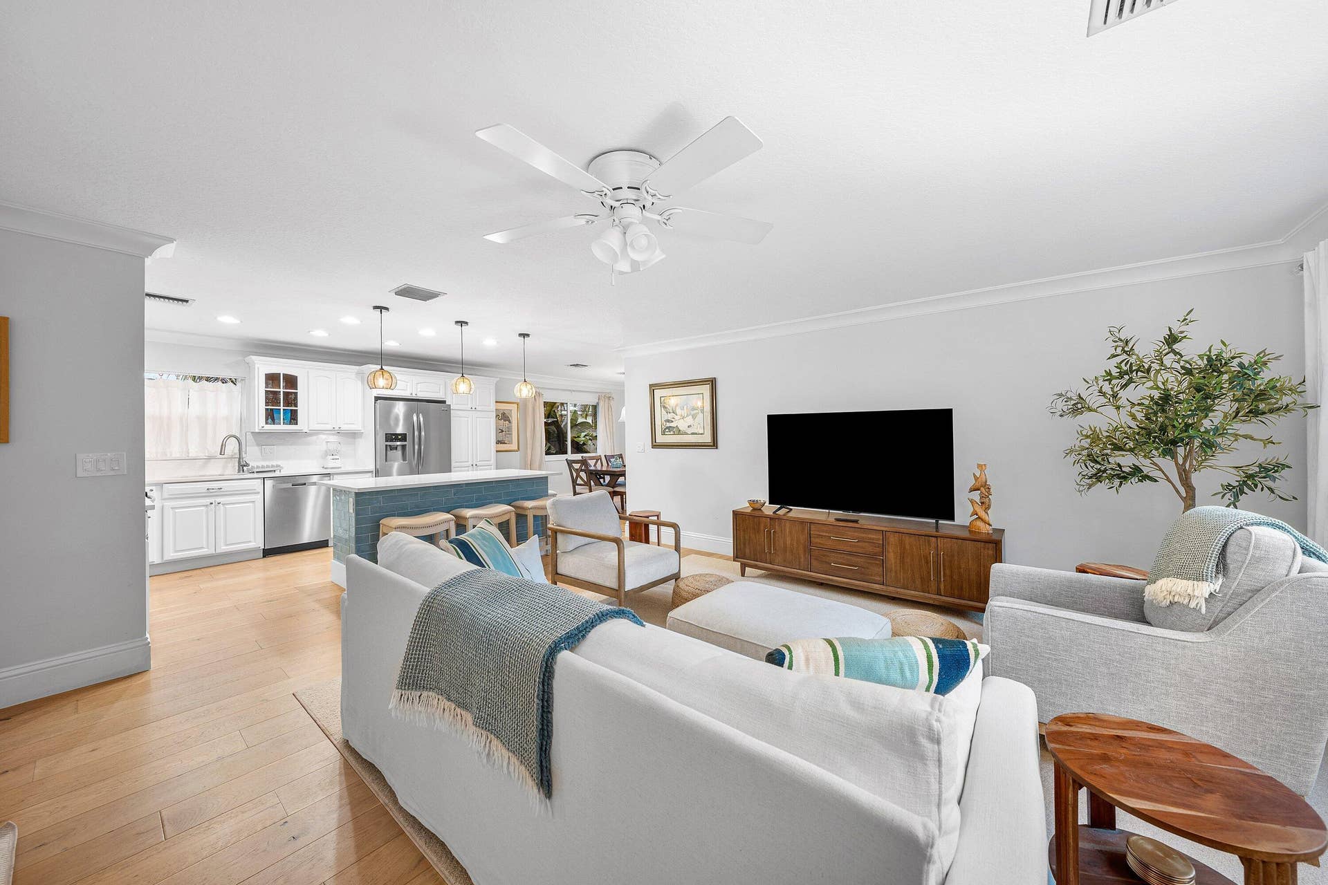 010-15EastAvenue-BoyntonBeach-FL-33435-S