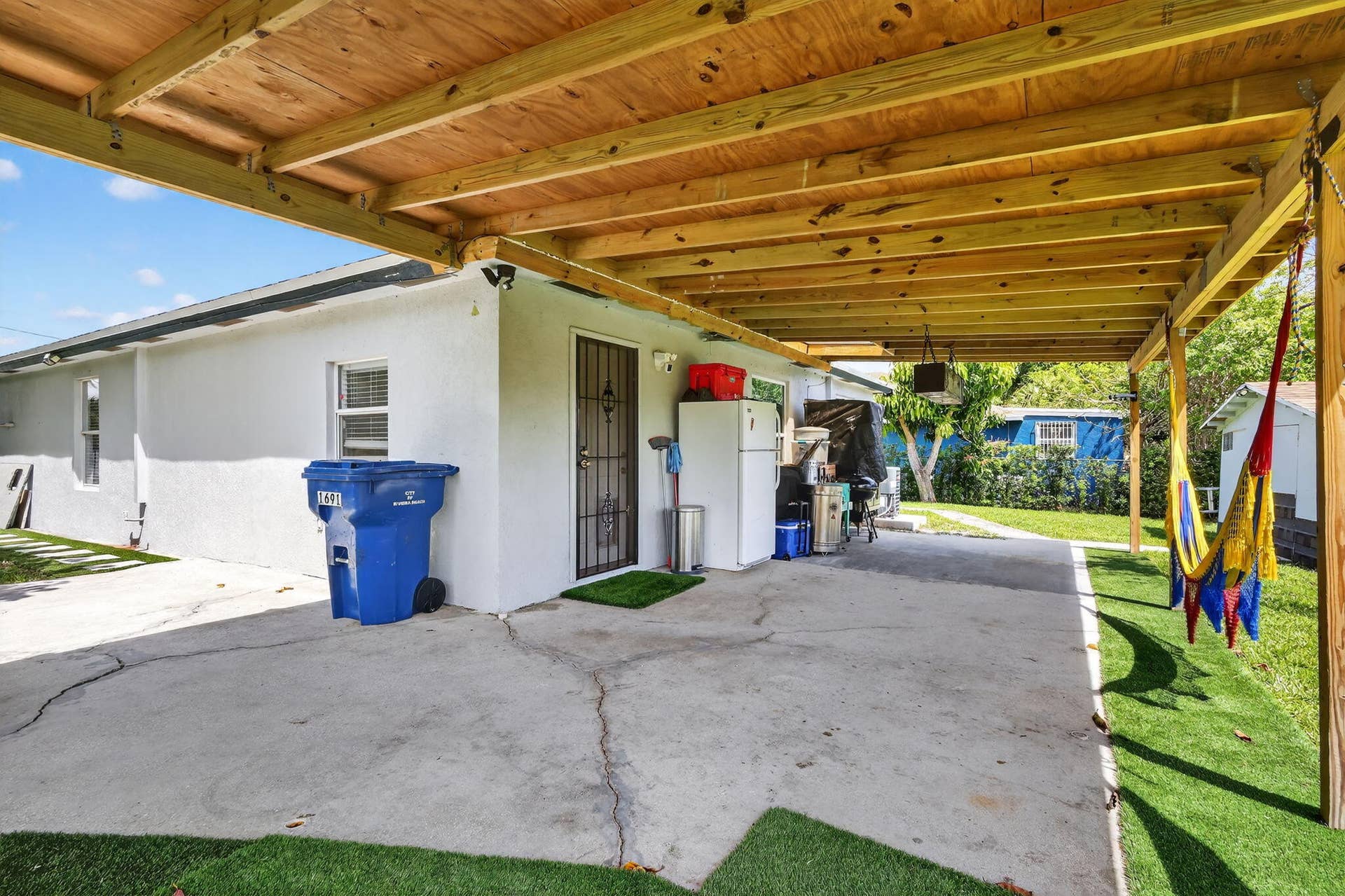 1691 W 26TH Court, Riviera Beach, Riviera Beach, FL 33404 36-web-or-mls-F14A8759