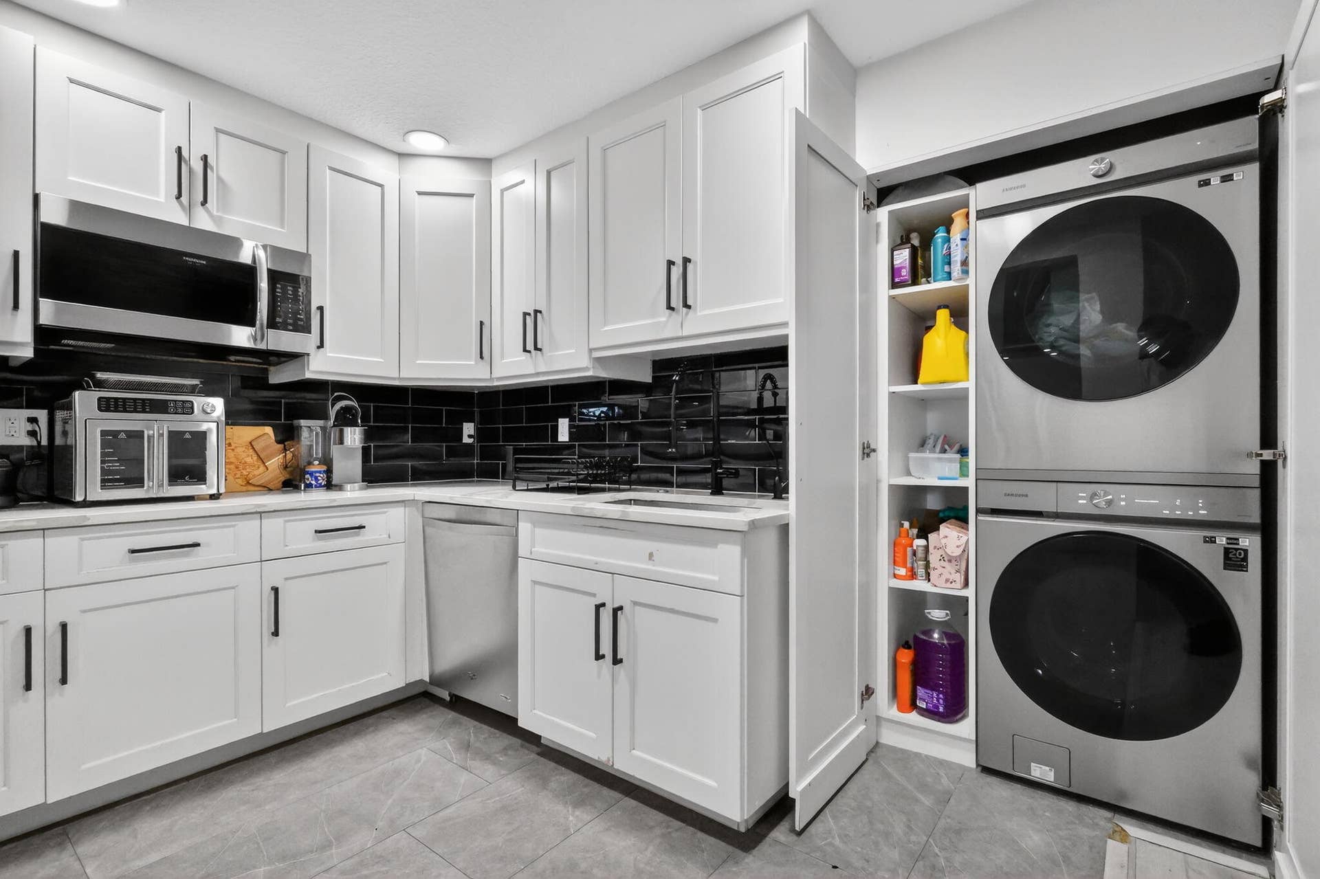 1691 W 26TH Court, Riviera Beach, Riviera Beach, FL 33404 27-web-or-mls-F14A8694
