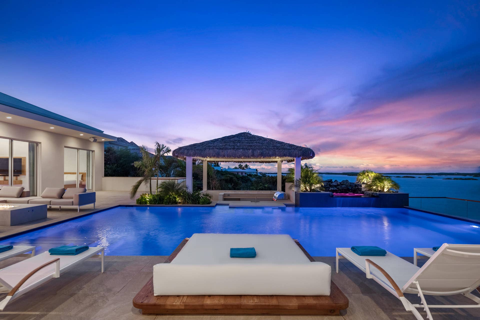 245 Chalk Sound Drive, Outdoor area