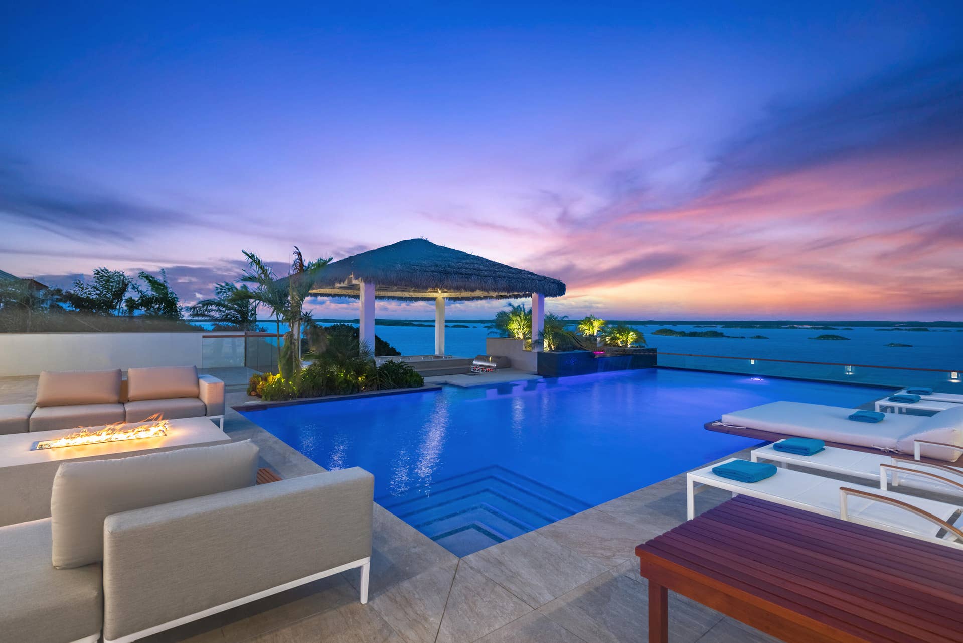 245 Chalk Sound Drive, Outdoor area