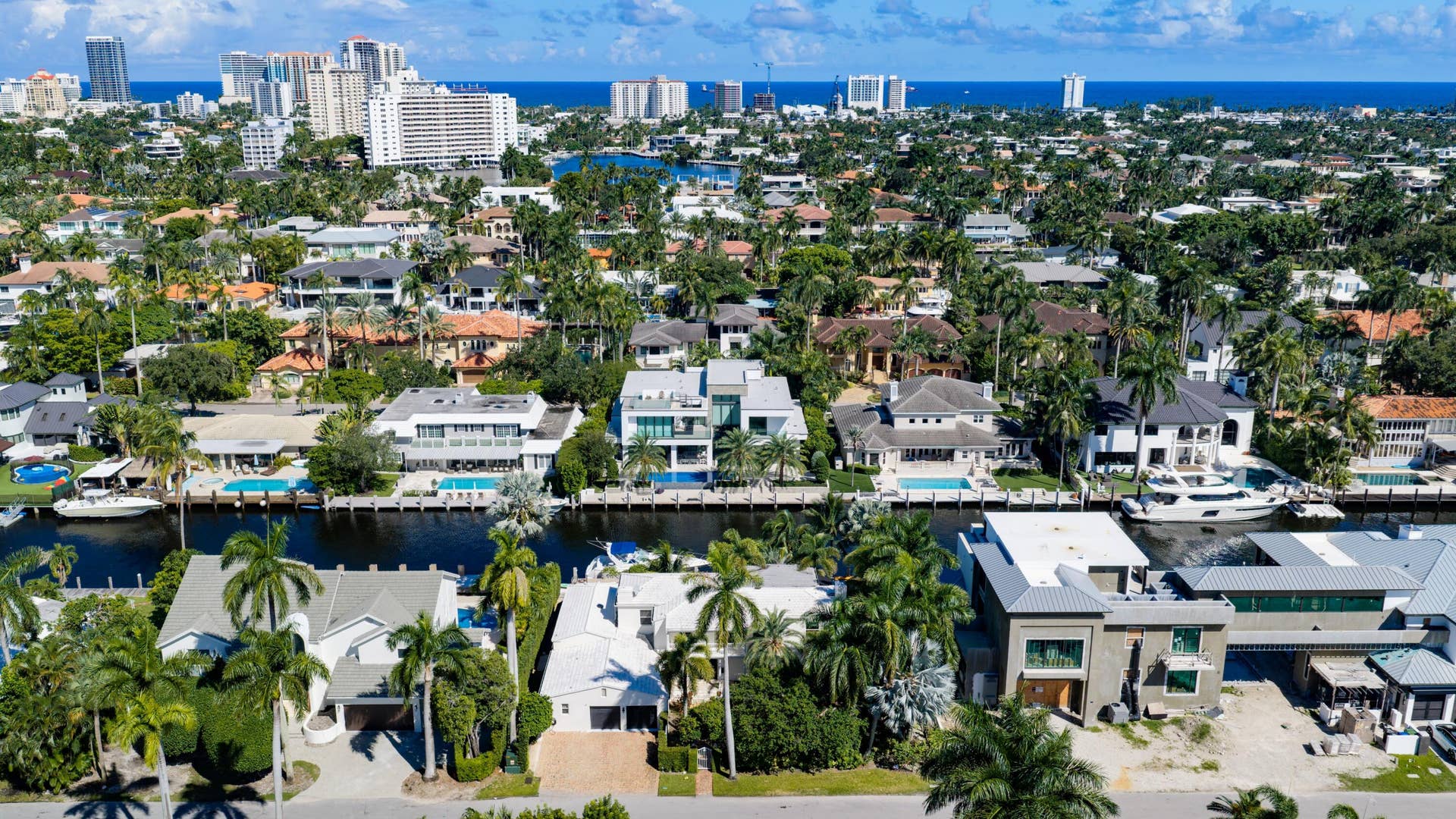mls_440 Lido Dr4