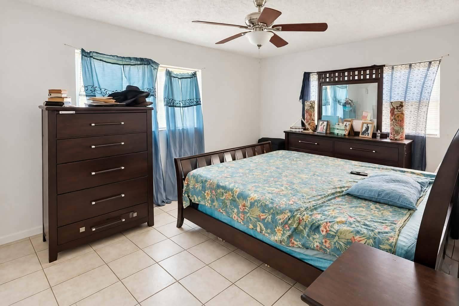 218 OLIVE Avenue, Port St Lucie, FL 34952 5e7752a6-01d5-4e7b-99ed-3de59d11c2ab