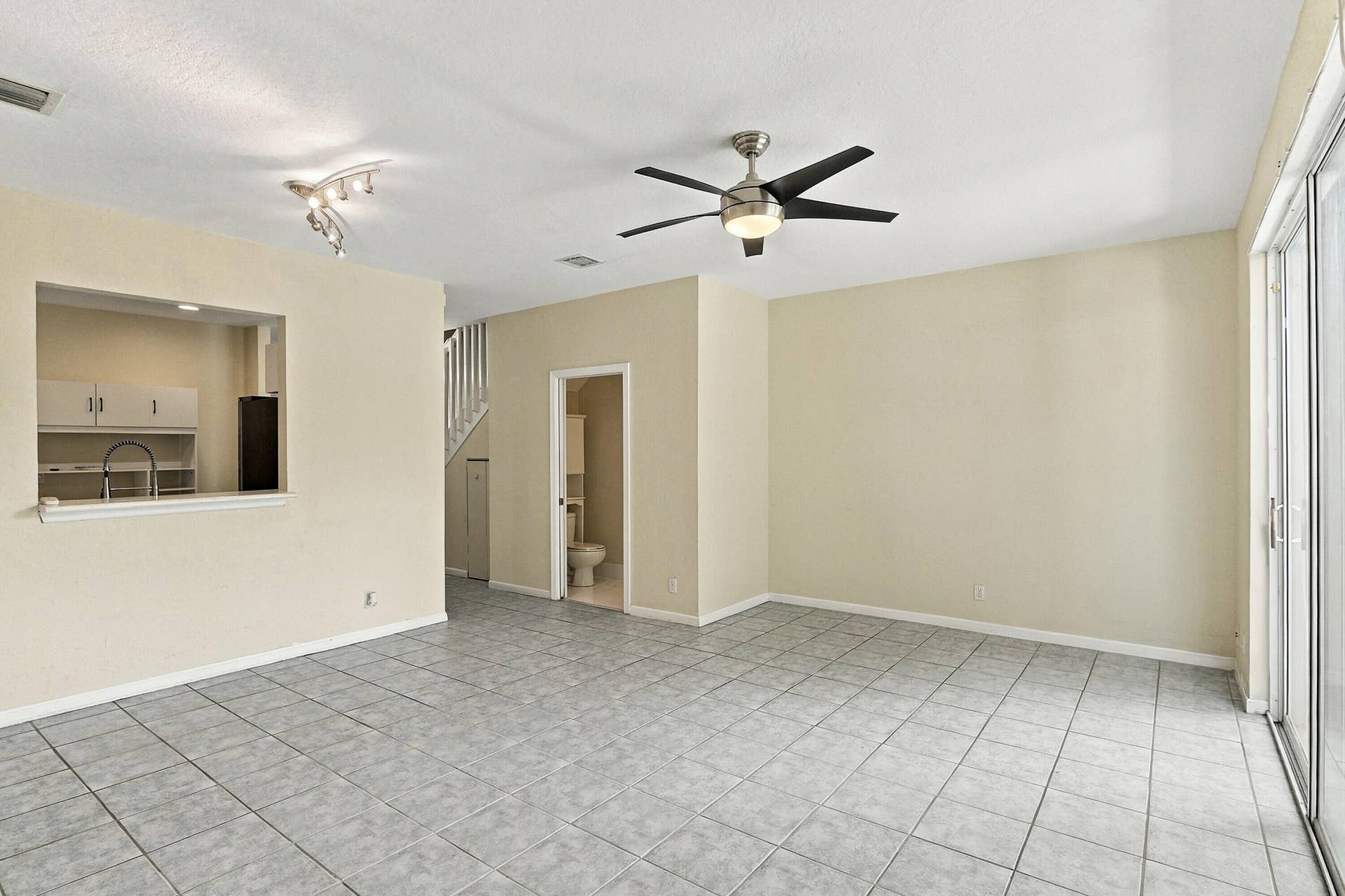 Living/Dining