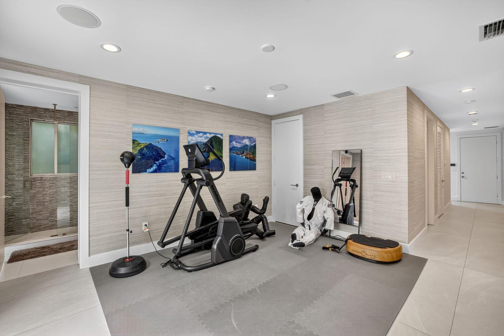 2401 N ATLANTIC Boulevard, Fort Lauderdale, Fort Lauderdale, FL 33305 Photo 56