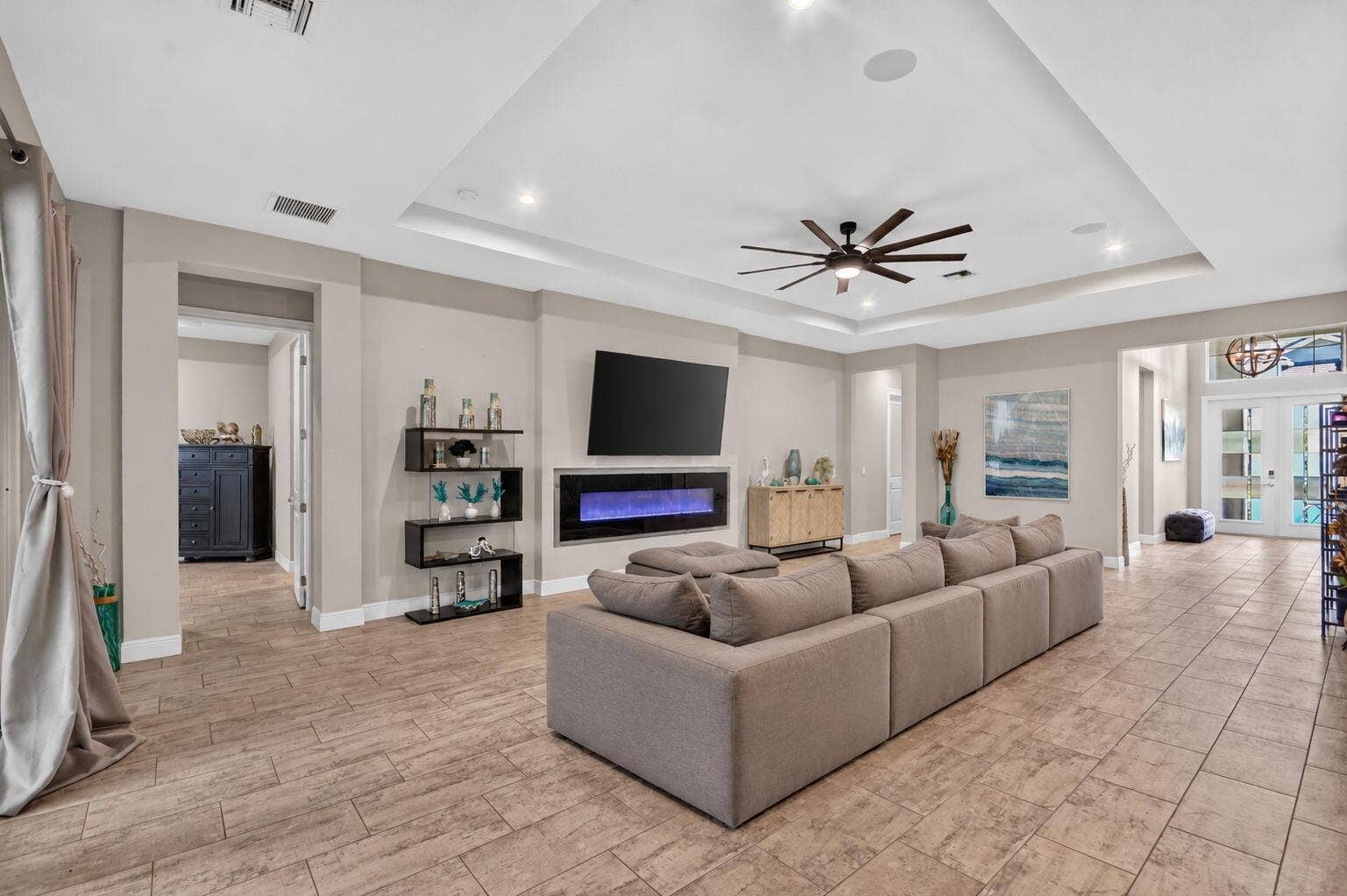 9228 Greenspire Lane, Lake Worth, FL 33467 7-web-or-mls-couch fixed (1)