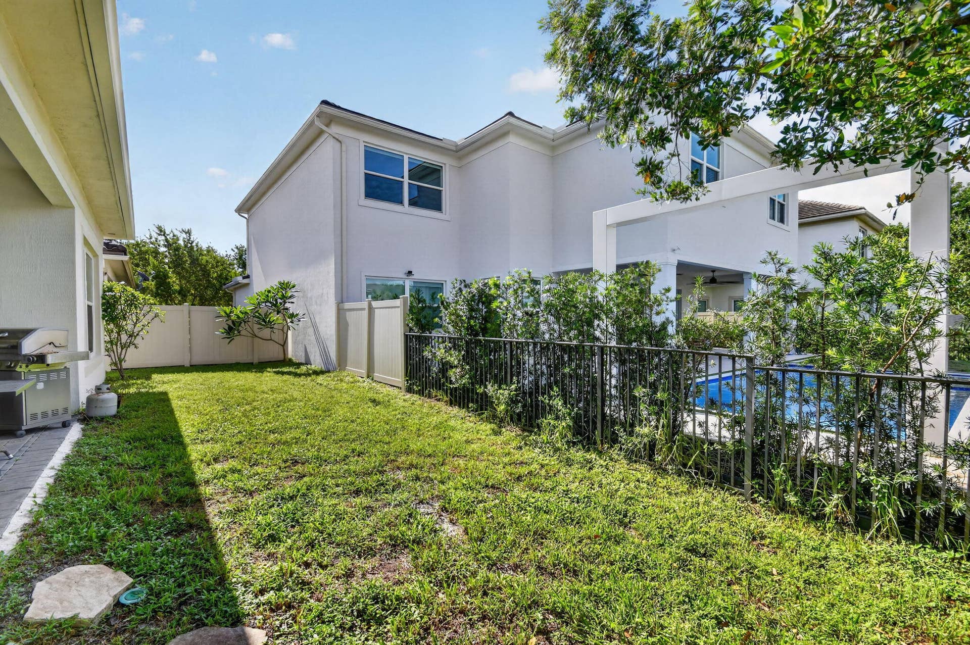 9228 Greenspire Lane, Lake Worth, FL 33467 46-web-or-mls-DSC_1243