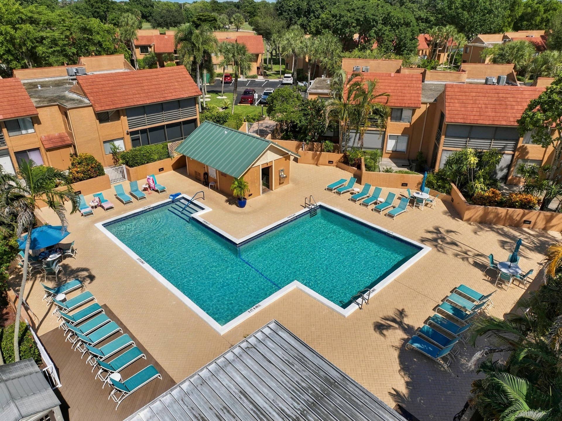 11172 GREEN LAKE Drive, #203, Boynton Beach, FL 33437 15_dji_0452