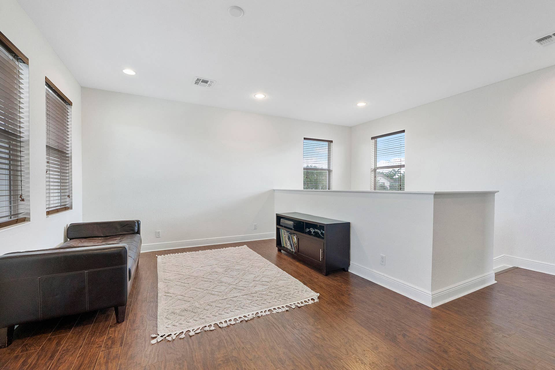8376 Nw 121st Way_047