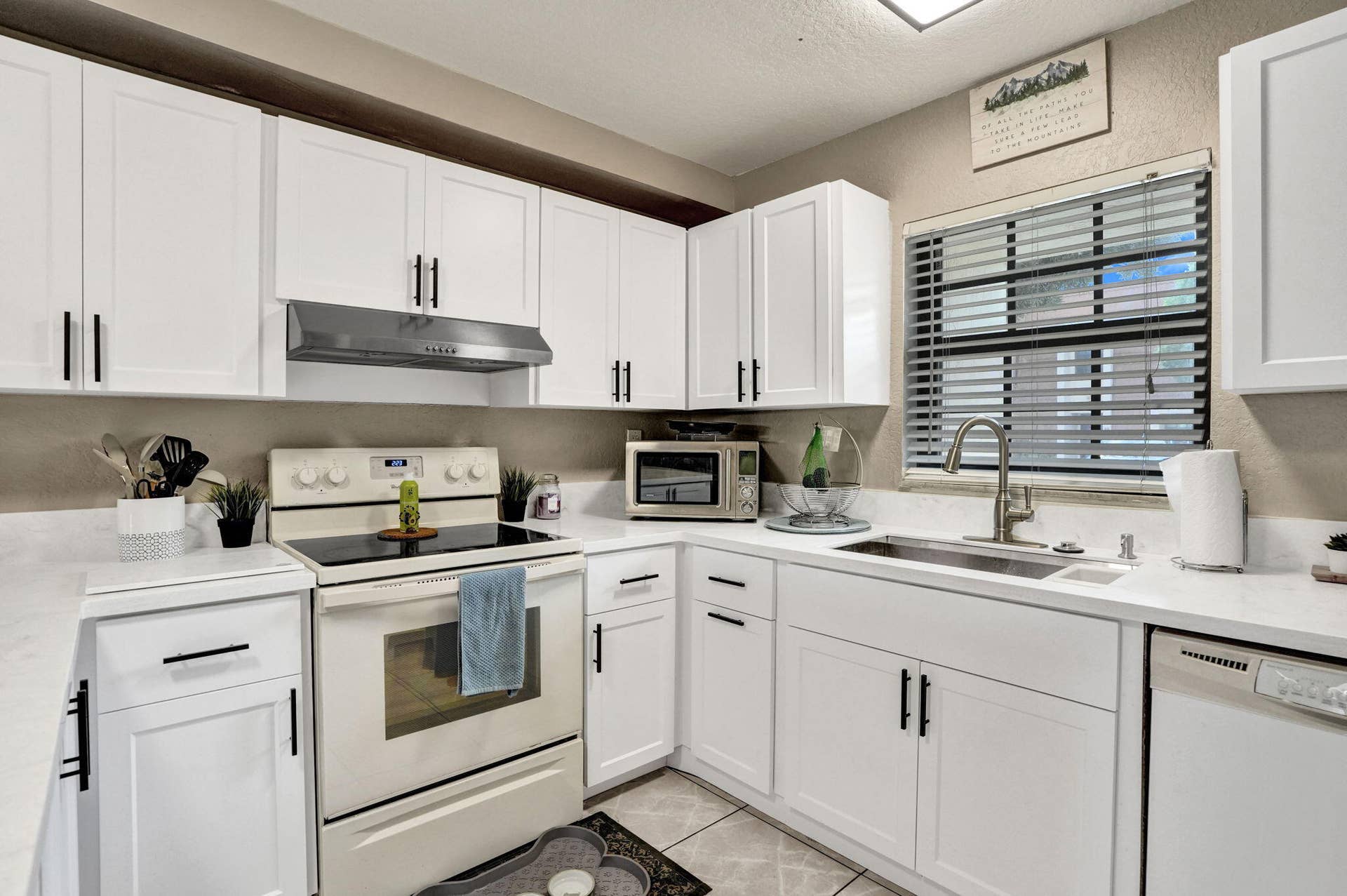 178 NW 115th Terrace, Plantation, FL 33325 43-web-or-mls-DSC08909