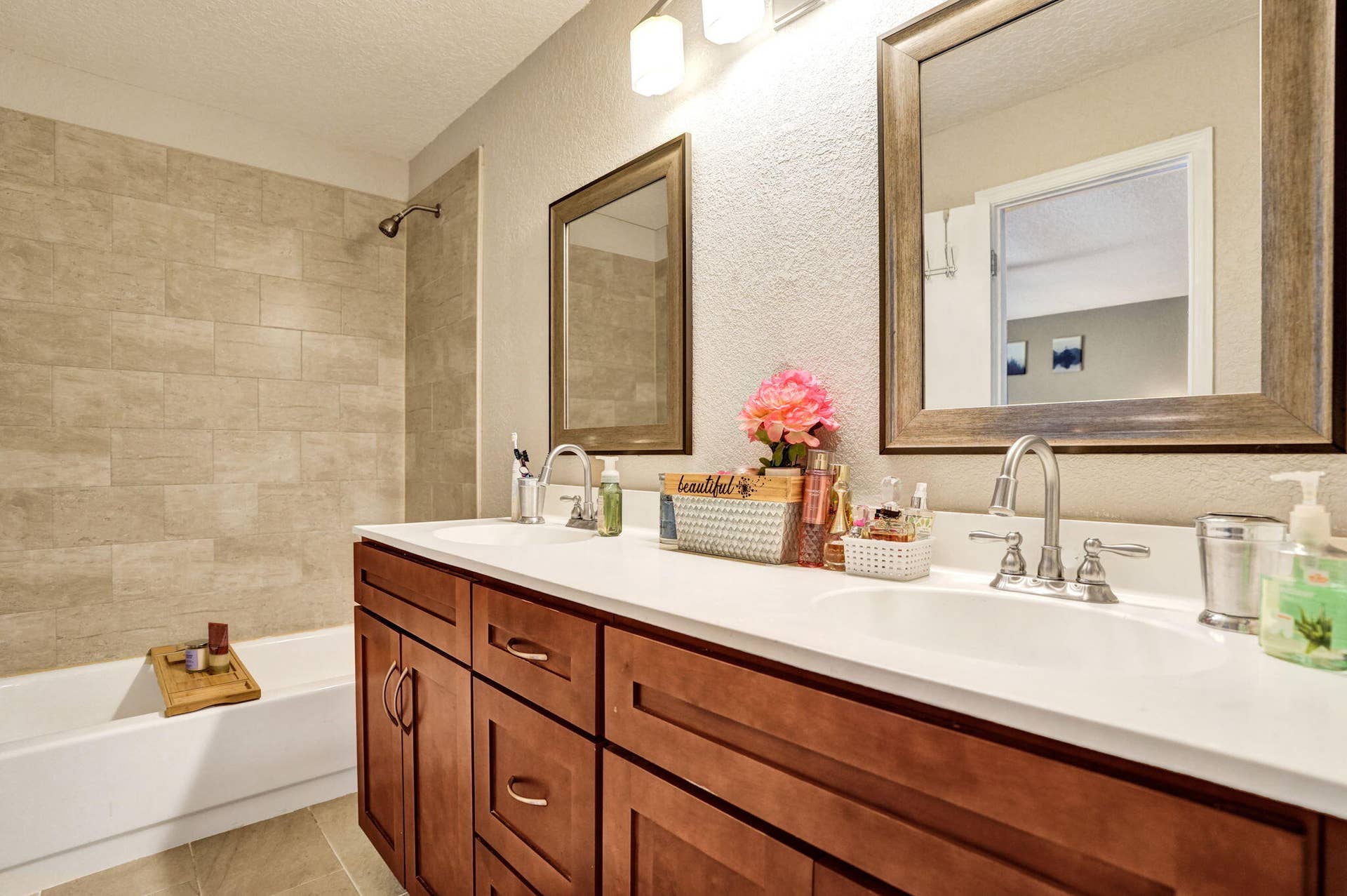 178 NW 115th Terrace, Plantation, FL 33325 27-web-or-mls-DSC08861