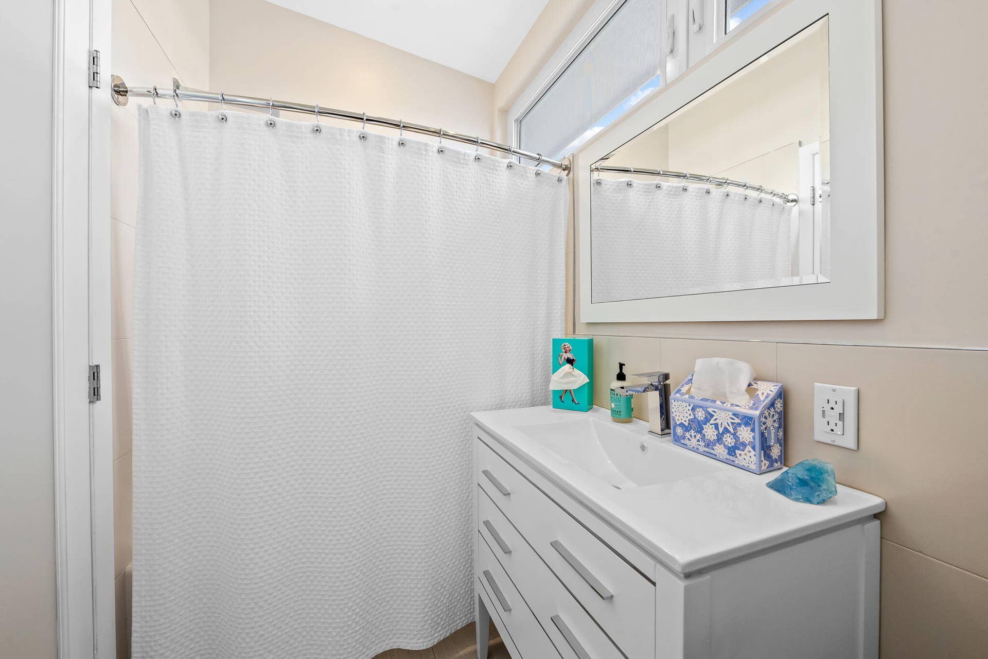 2208 Anchor Drive, Fort Lauderdale, FL 33316 18-web-or-mls-DSC_6386