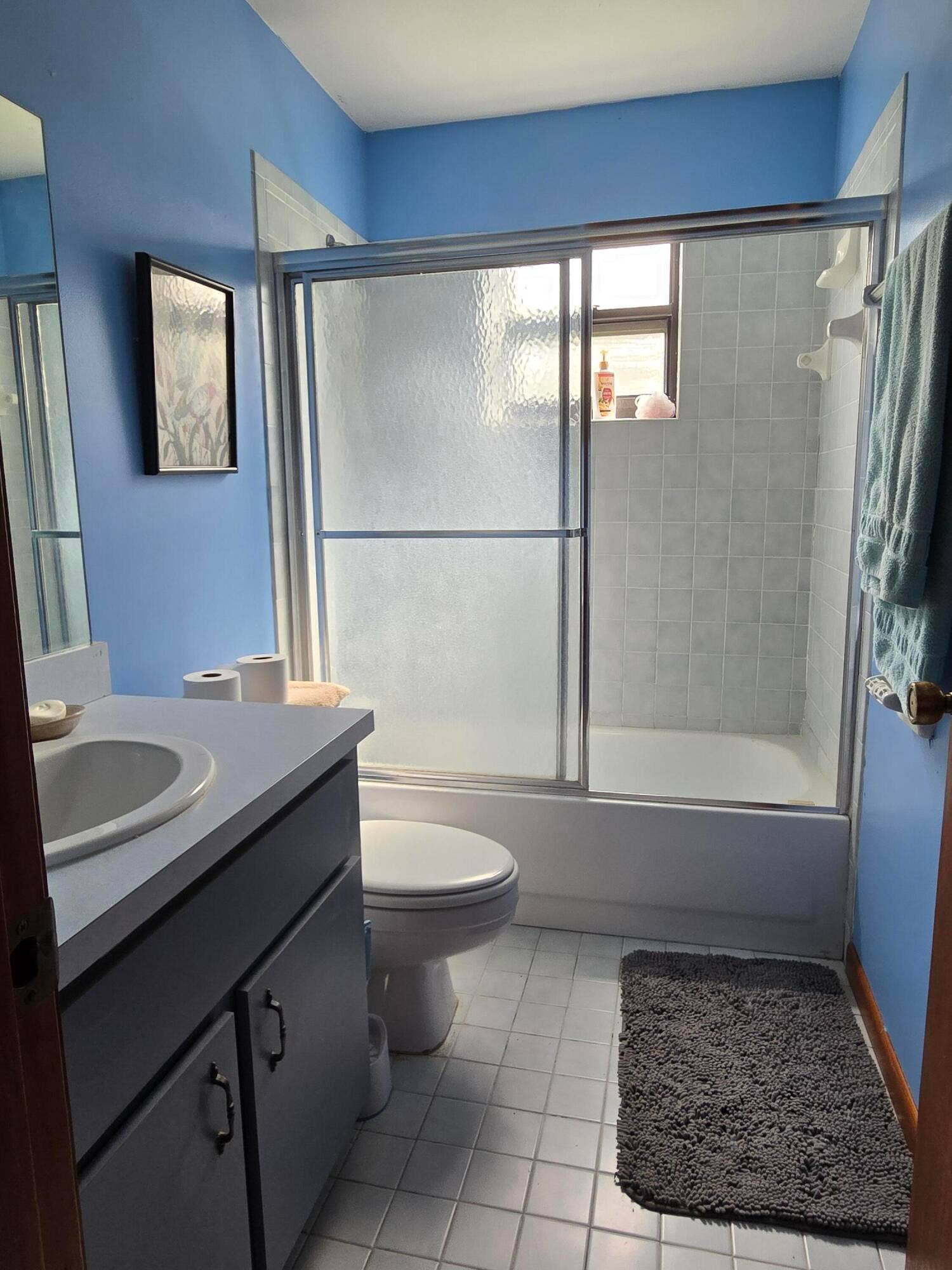 2nd Bathroom