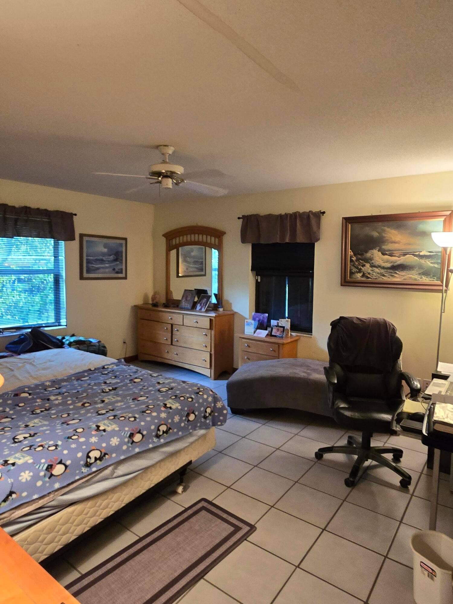 Mastr Bedroom