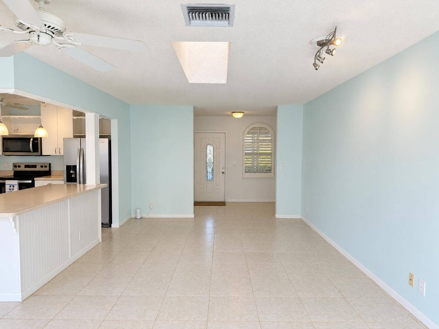 Bright airy kitchen and entry