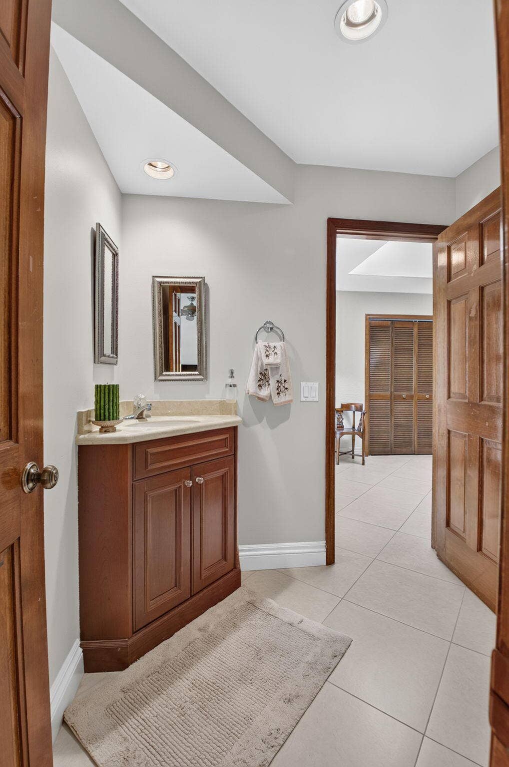Guest half bath