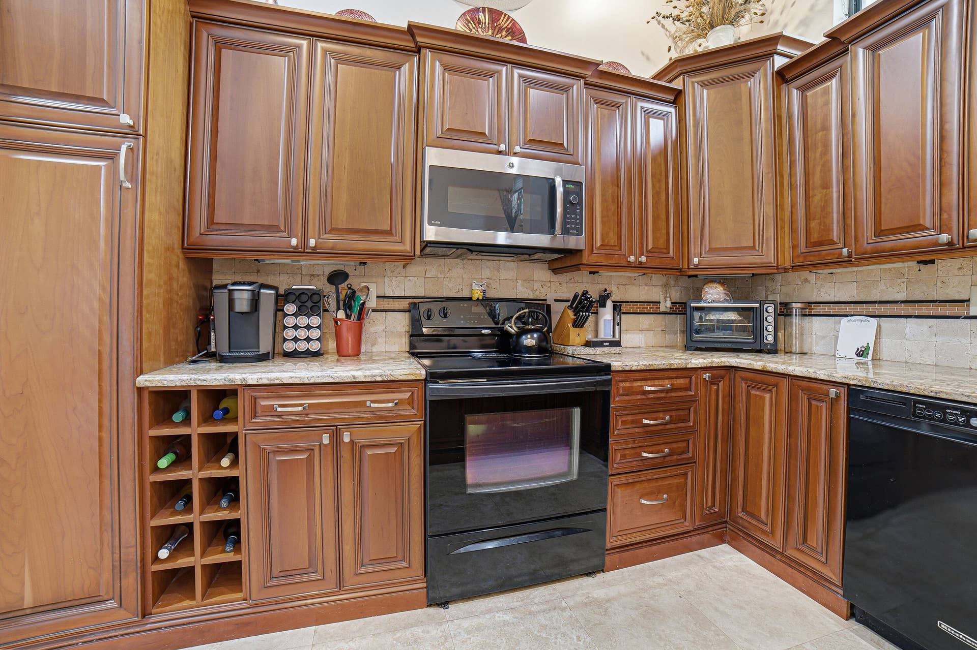 501 Lakeside Circle, Sunrise, FL 33326 Kitchen-C