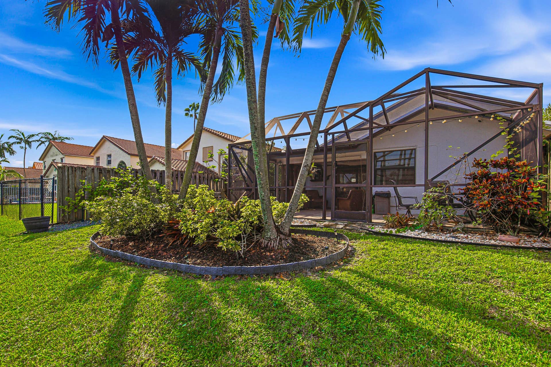 501 Lakeside Circle, Sunrise, FL 33326 Back Home-C