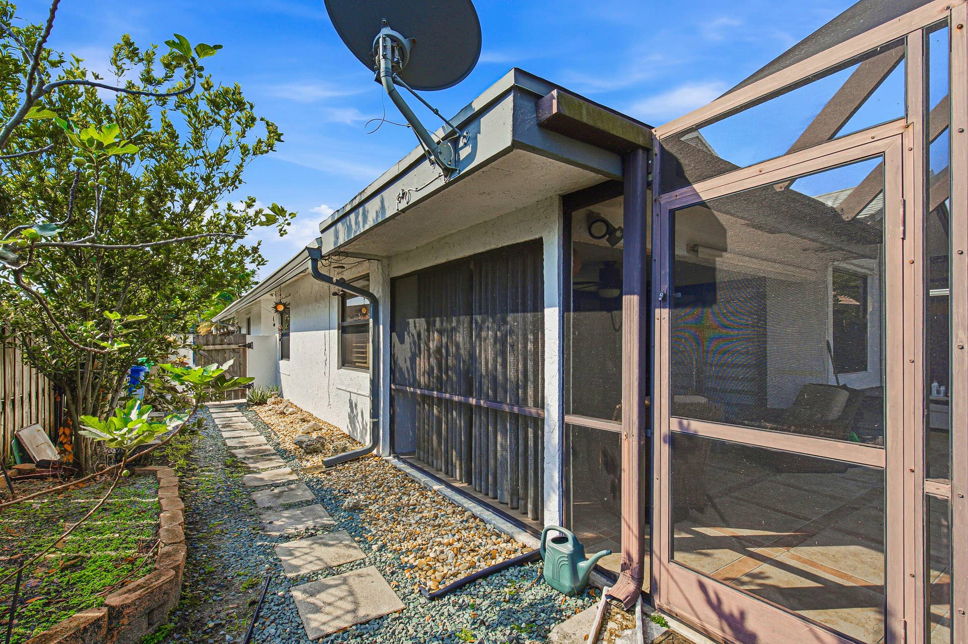 501 Lakeside Circle, Sunrise, FL 33326 Back Home-Patio