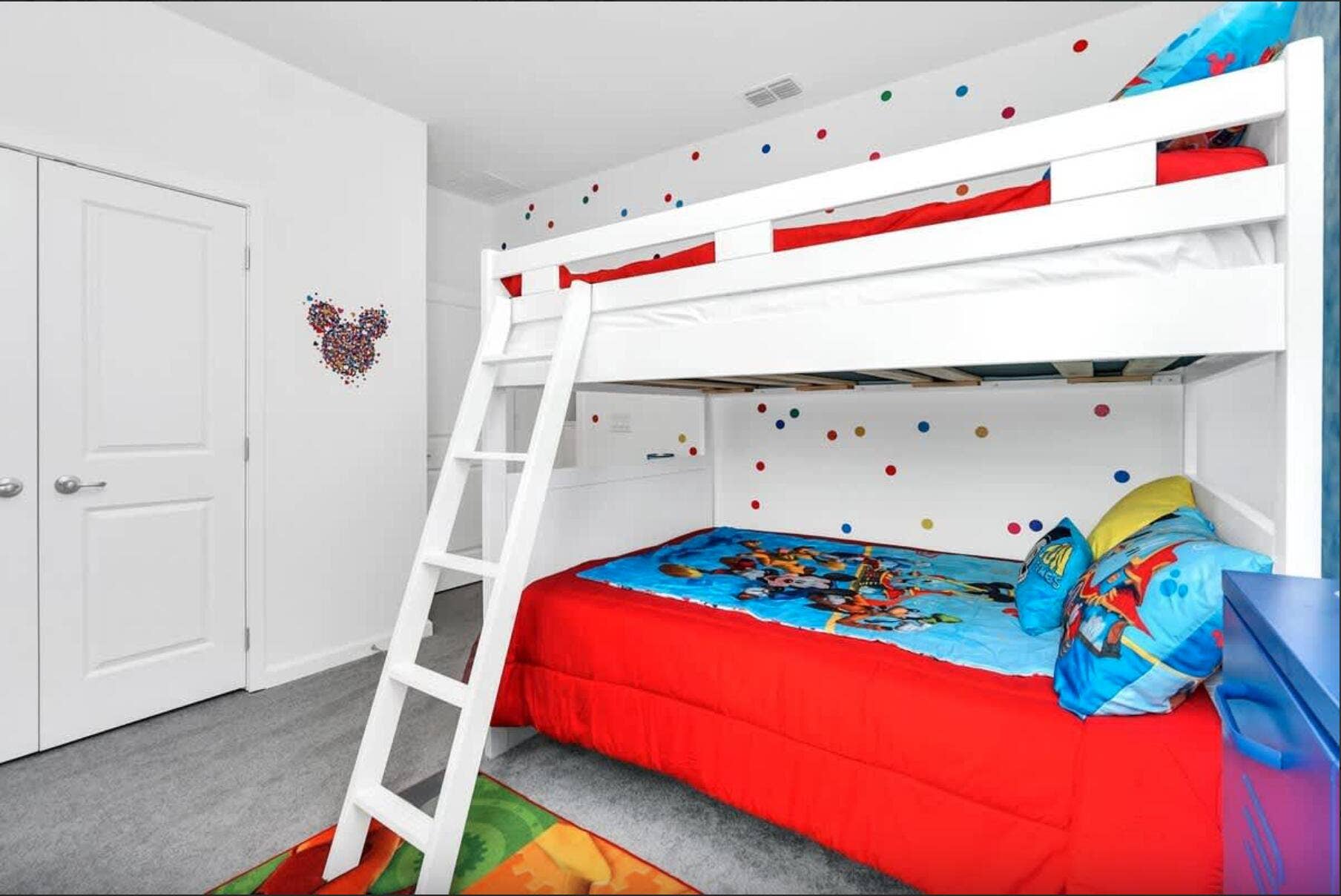 MM Room 2