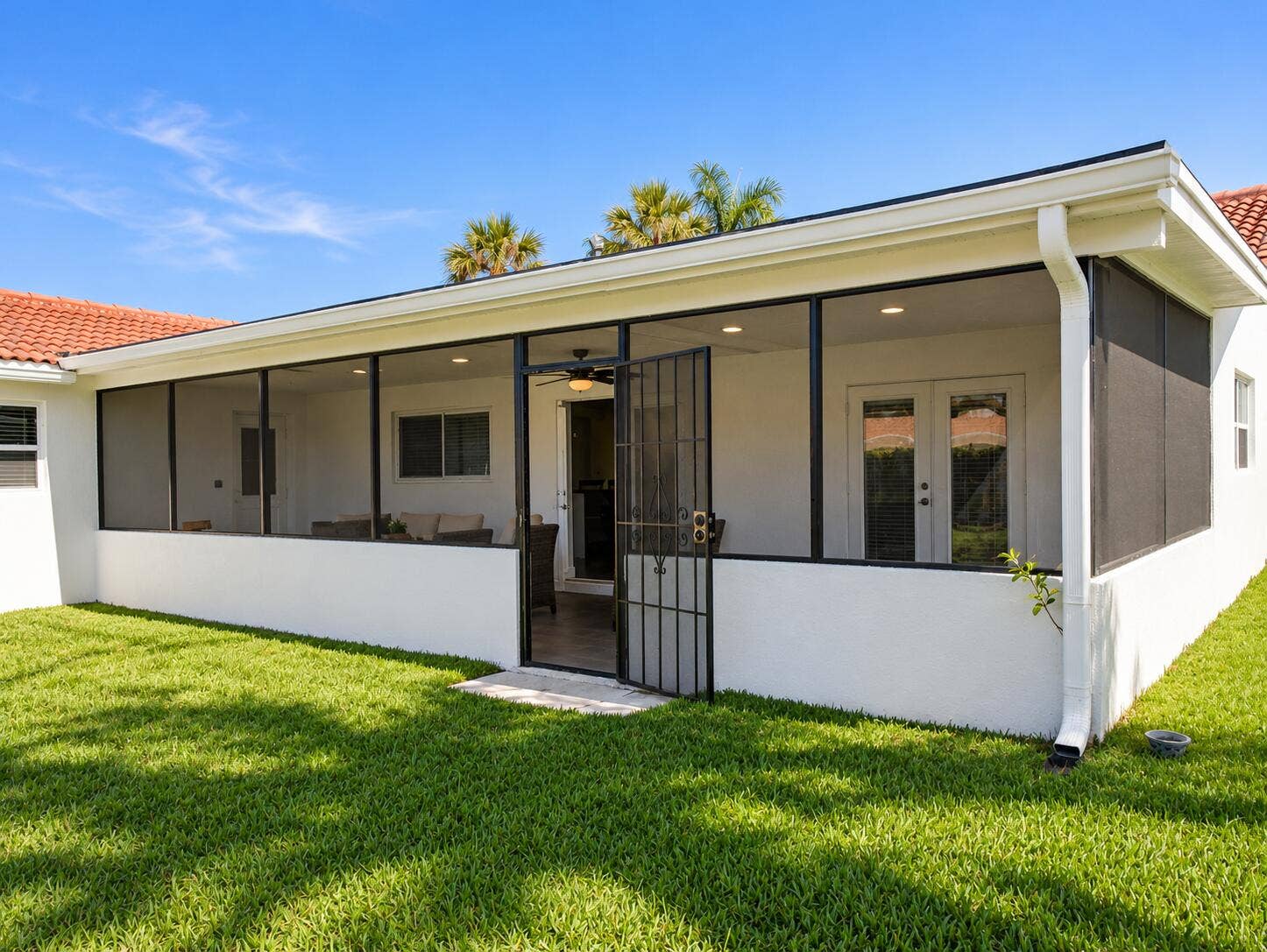 266 SW 12TH Street, Boca Raton, Boca Raton, FL 33432 Modern Screened Lanai and Lush Backyard