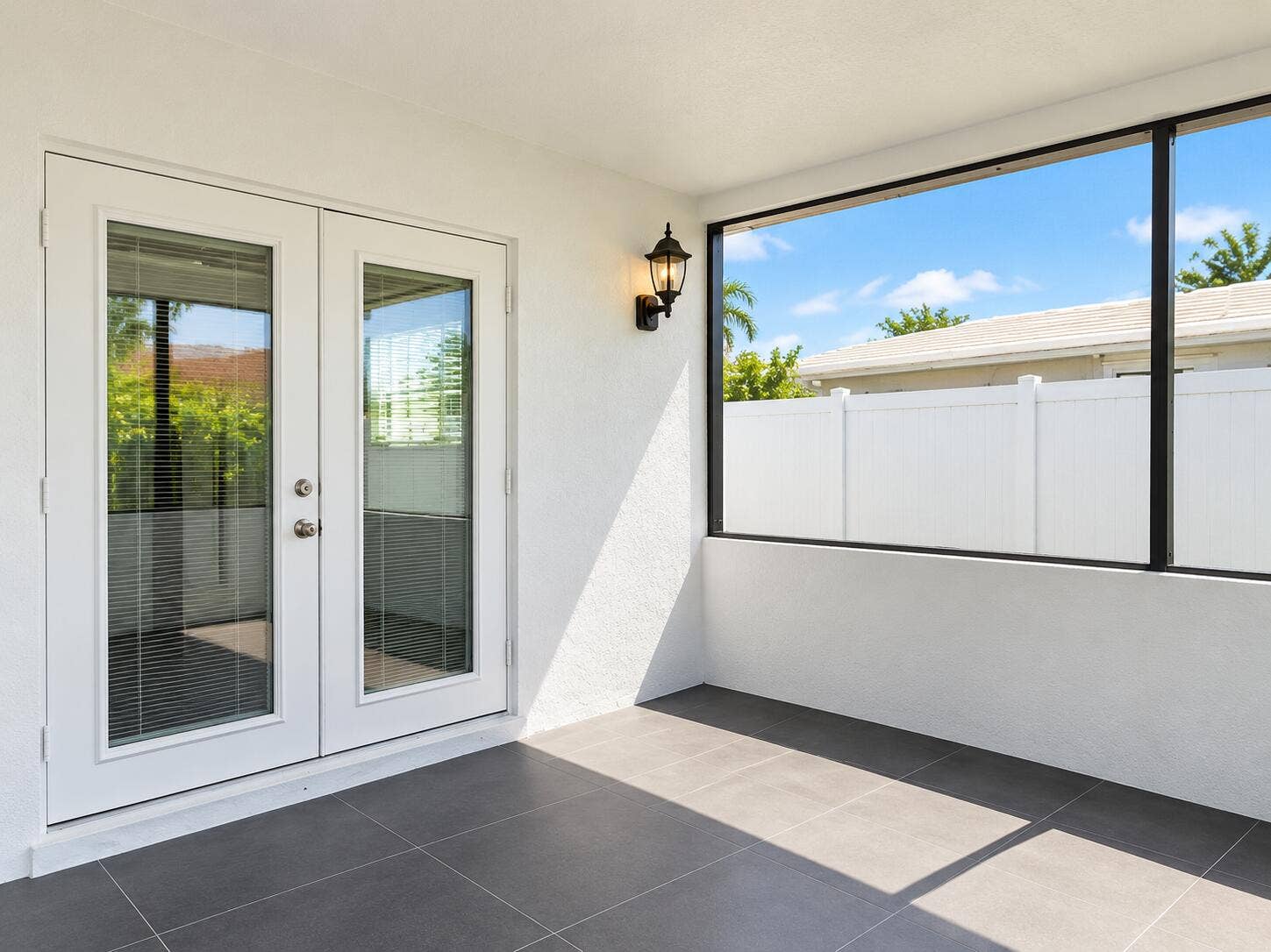266 SW 12TH Street, Boca Raton, Boca Raton, FL 33432 Sunlit Modern Screened Patio