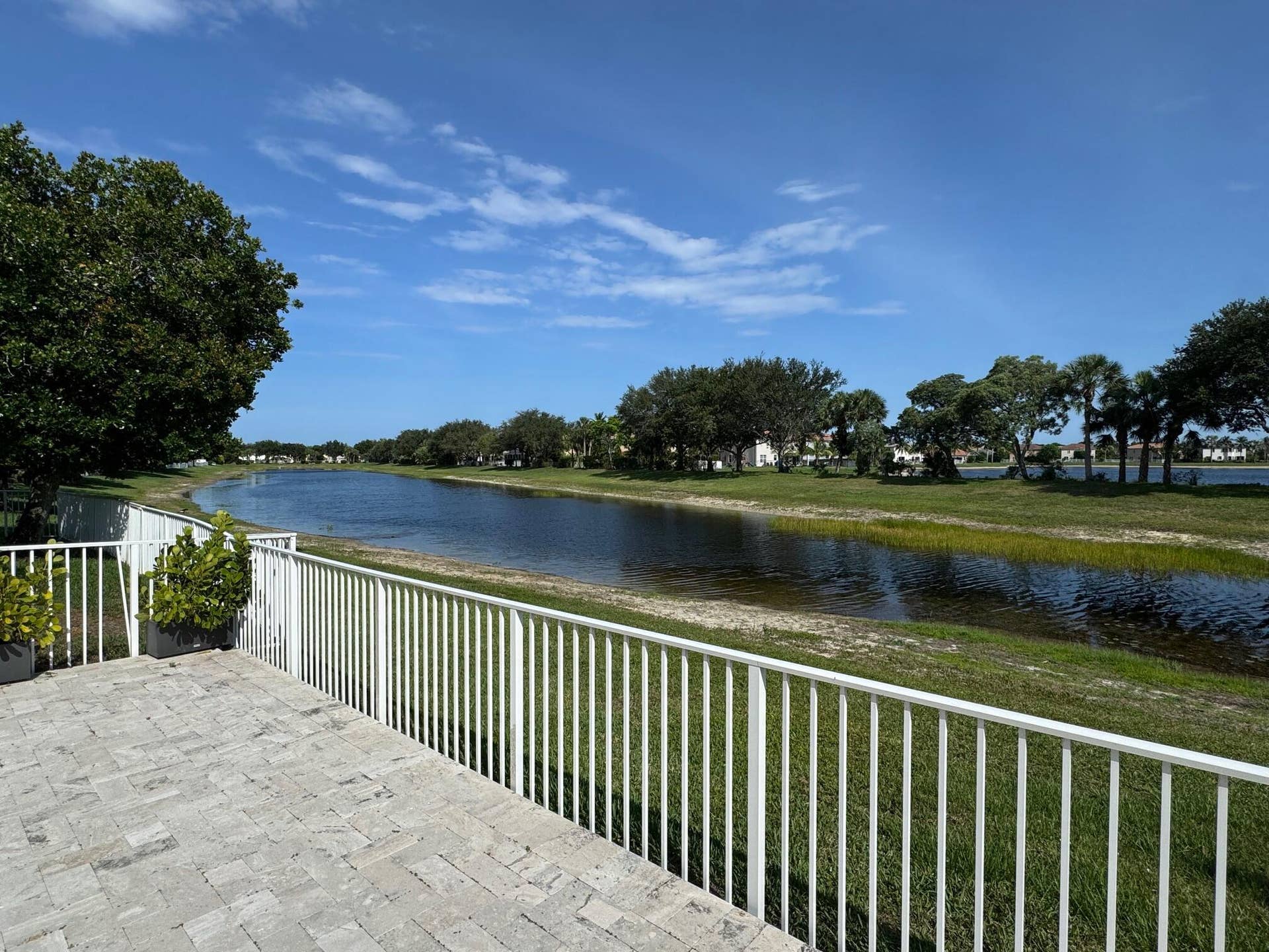 325 Berenger Walk, Royal Palm Beach, FL 33414 Lake views