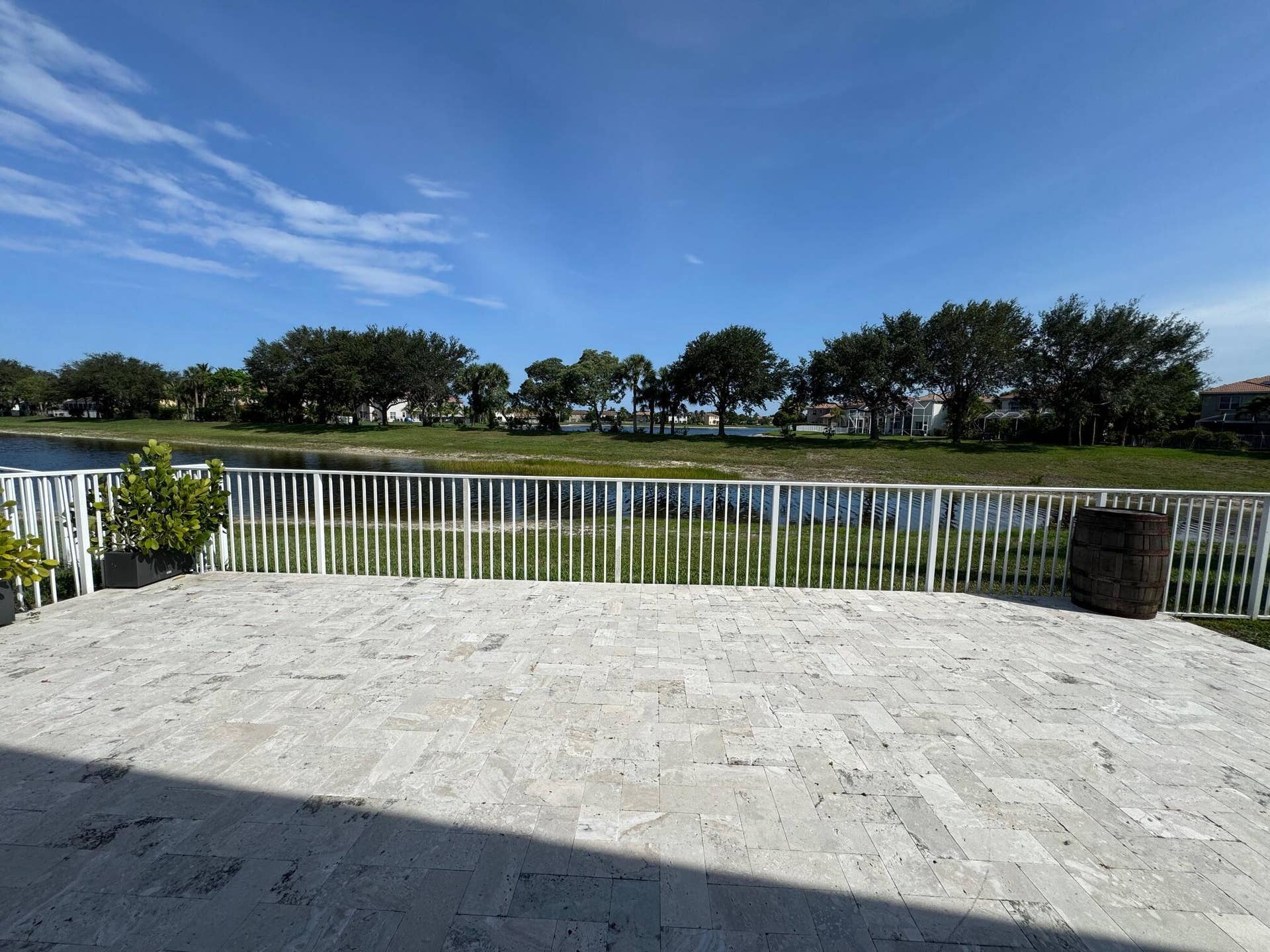 325 Berenger Walk, Royal Palm Beach, FL 33414 Lake views
