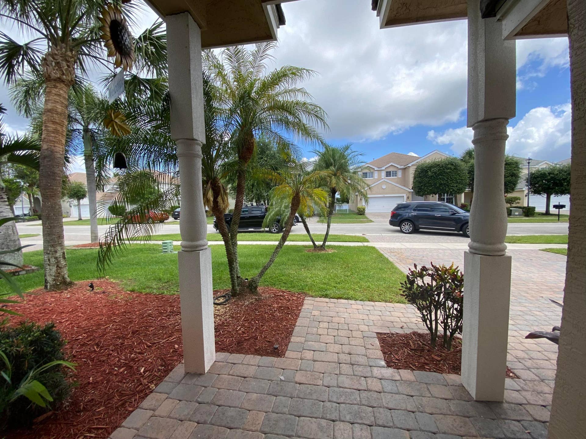 325 Berenger Walk, Royal Palm Beach, FL 33414 879EE424-7082-4E98-B85B-8B1A8DC202F7