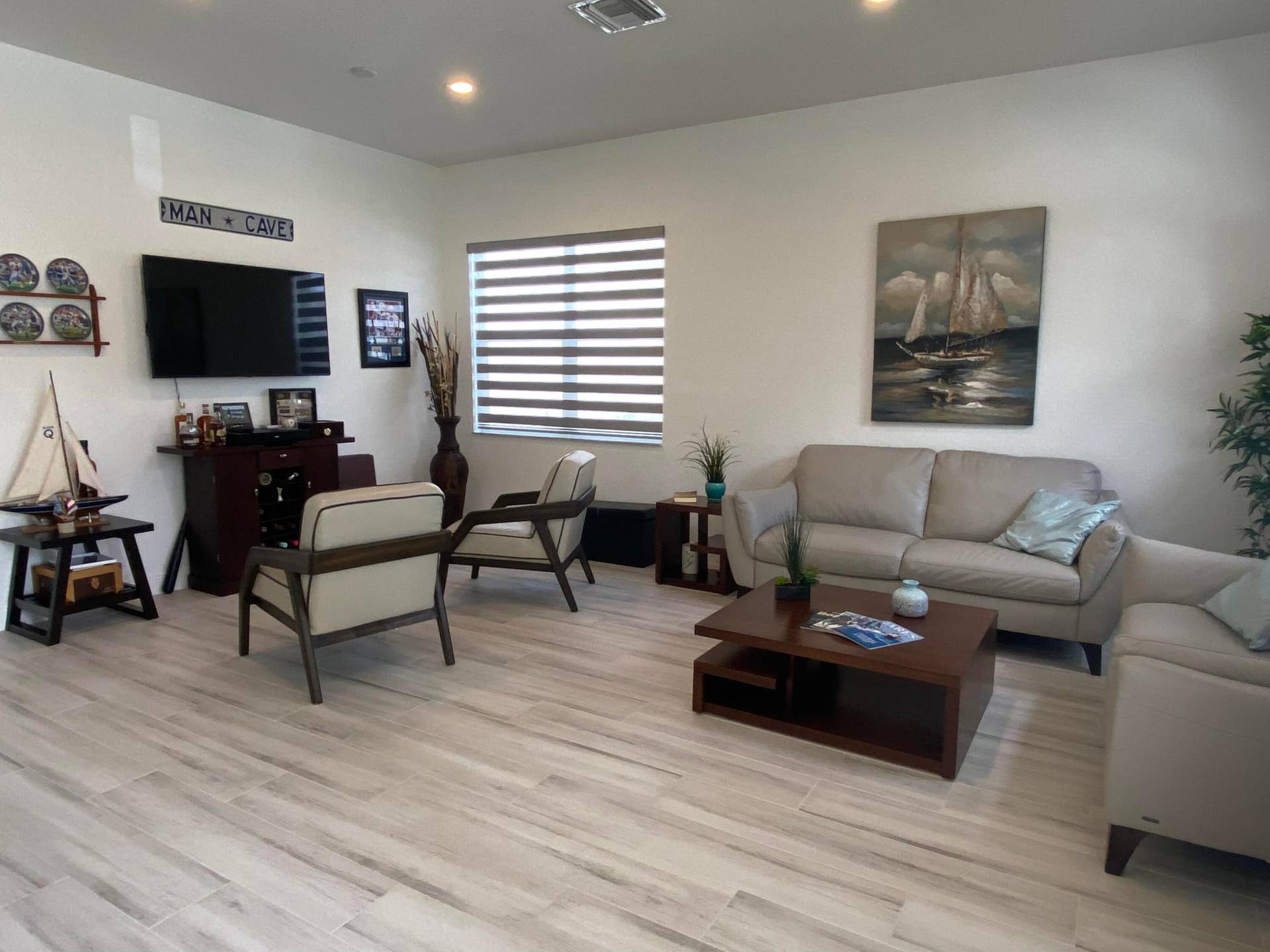 325 Berenger Walk, Royal Palm Beach, FL 33414 Formal living area