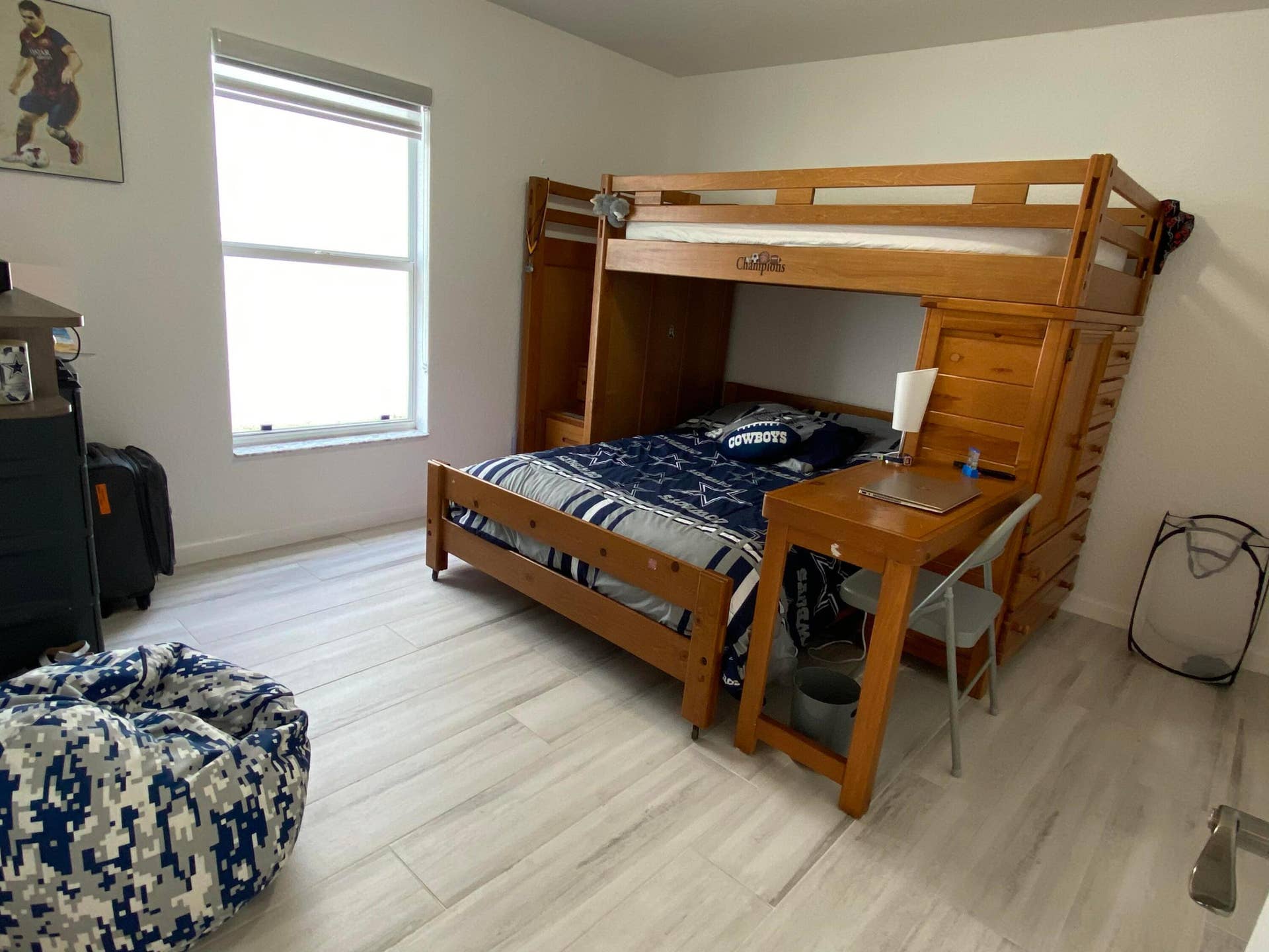 325 Berenger Walk, Royal Palm Beach, FL 33414 2nd bedroom