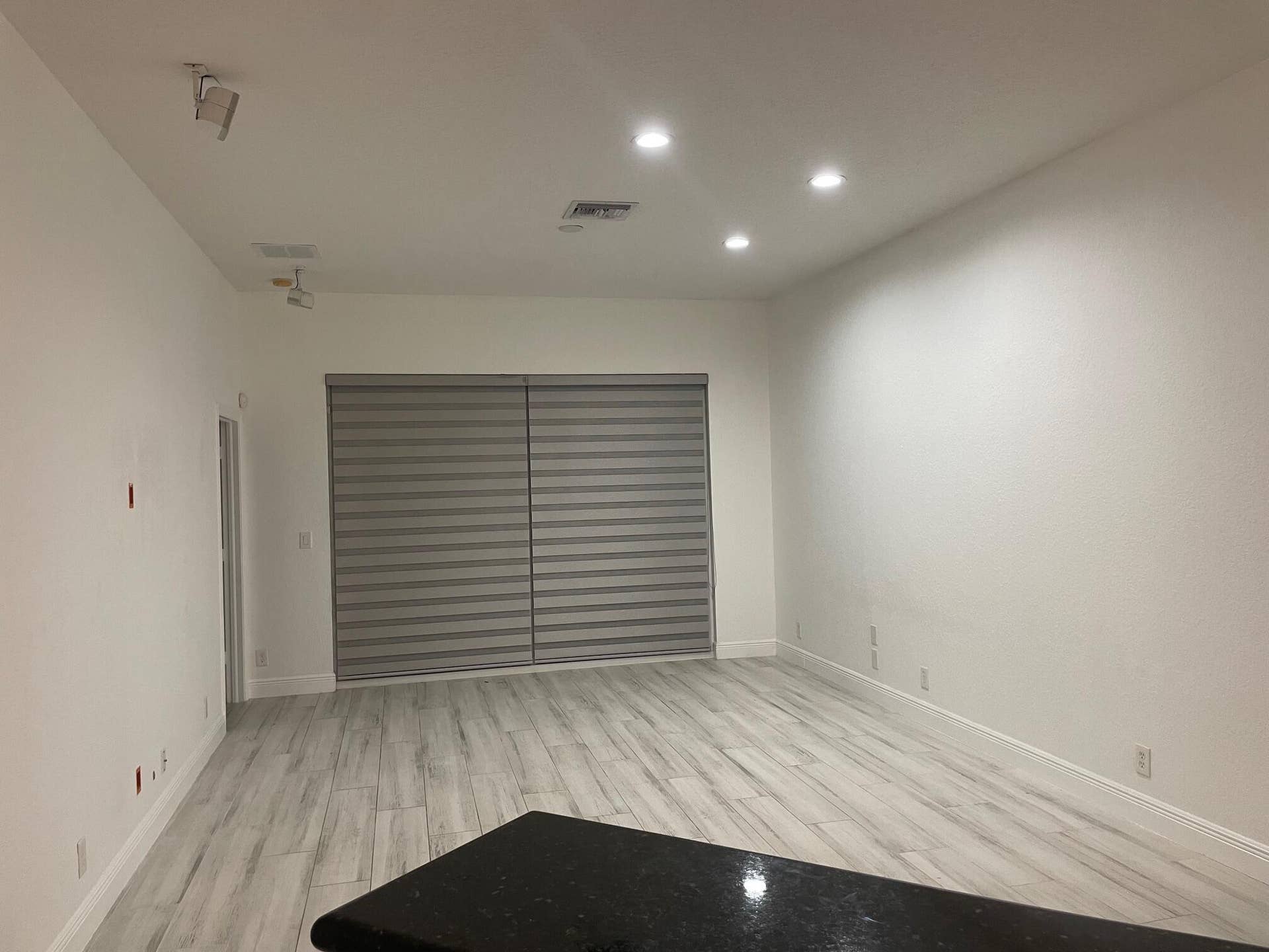325 Berenger Walk, Royal Palm Beach, FL 33414 Living room
