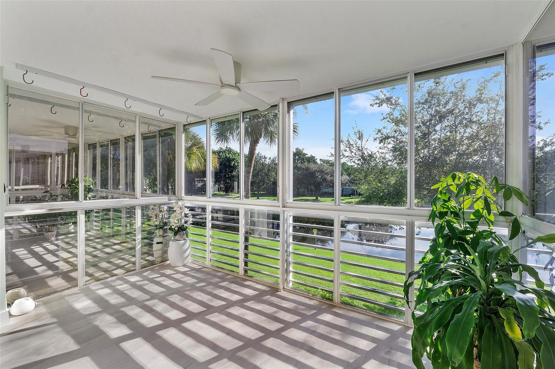 4261 W Palm Aire Drive, Pompano Beach, FL 33069 Photo 38