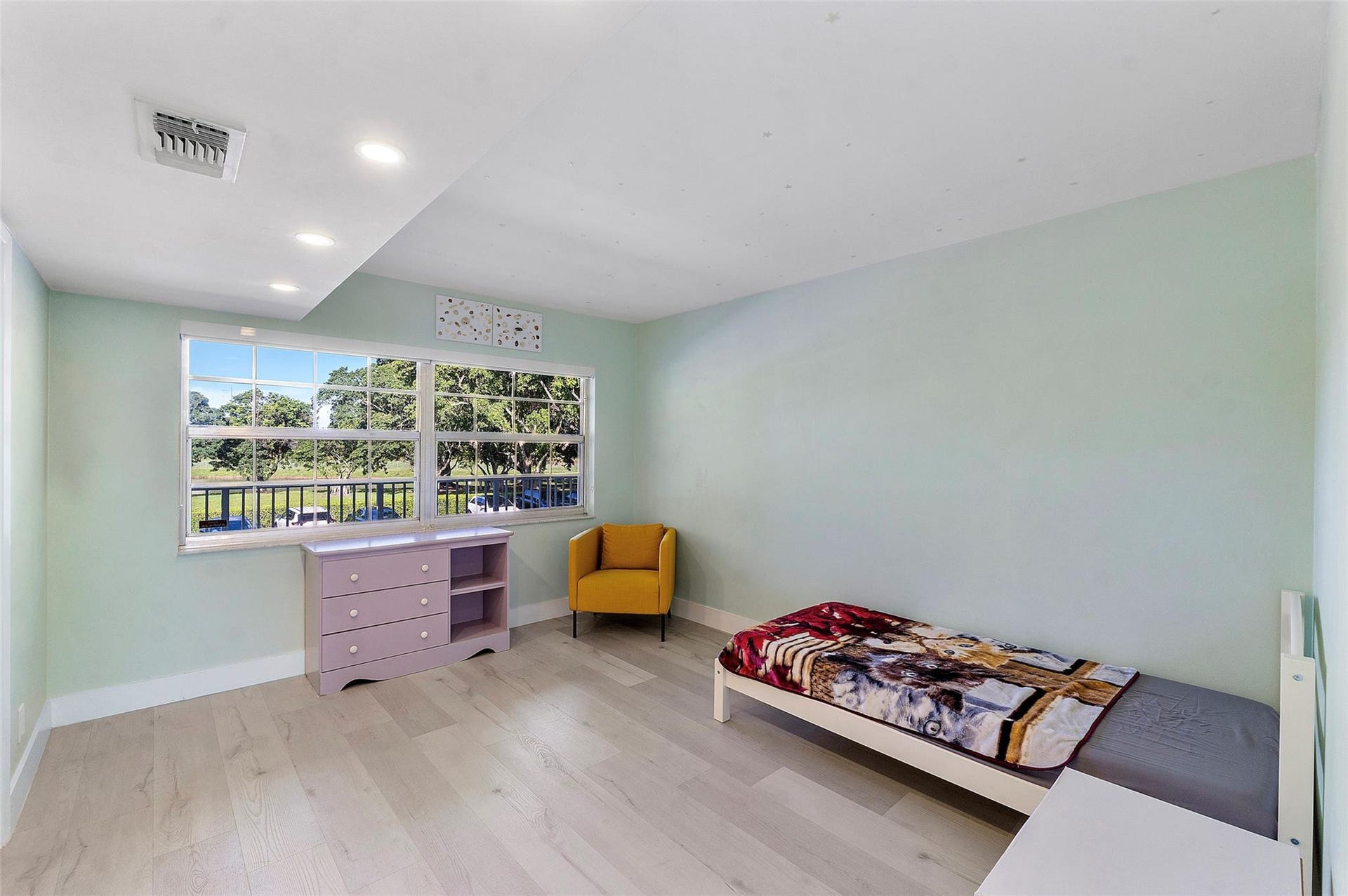 4261 W Palm Aire Drive, Pompano Beach, FL 33069 Photo 28