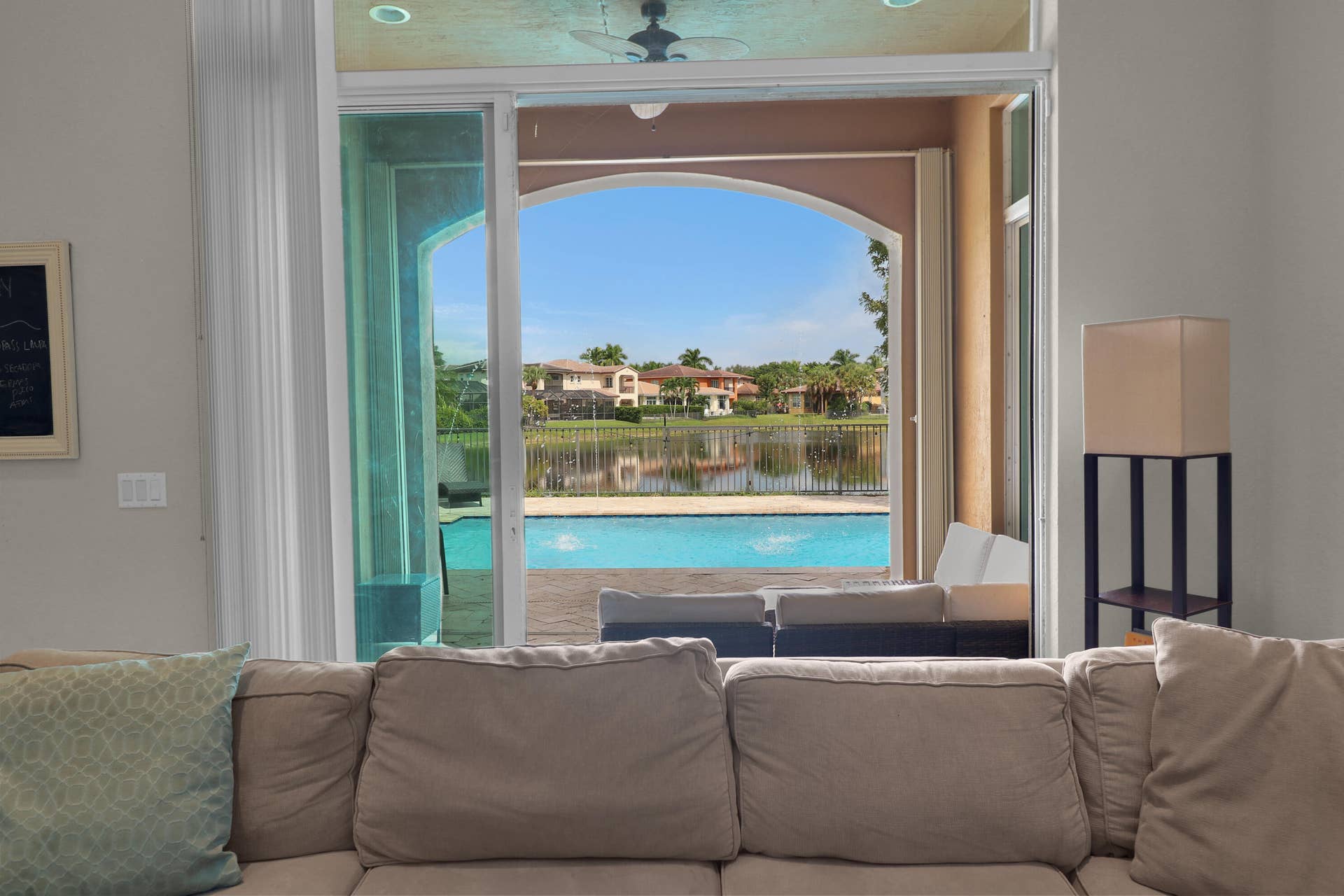8217 NW 107th Terrace, Parkland, FL 33076 IMG_1325