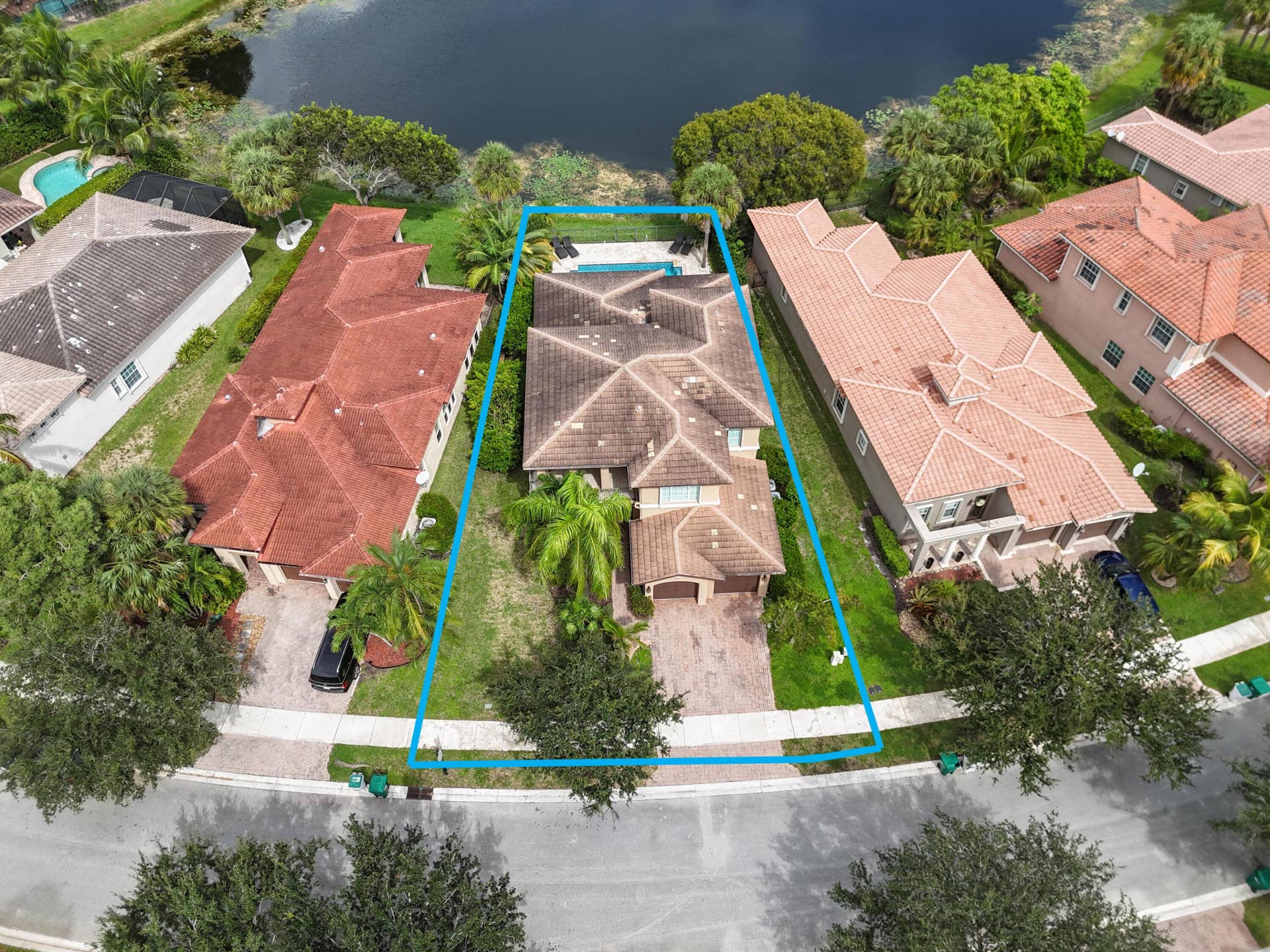 8217 NW 107th Terrace, Parkland, FL 33076 z5CAM_20261007142305_0709_Wg