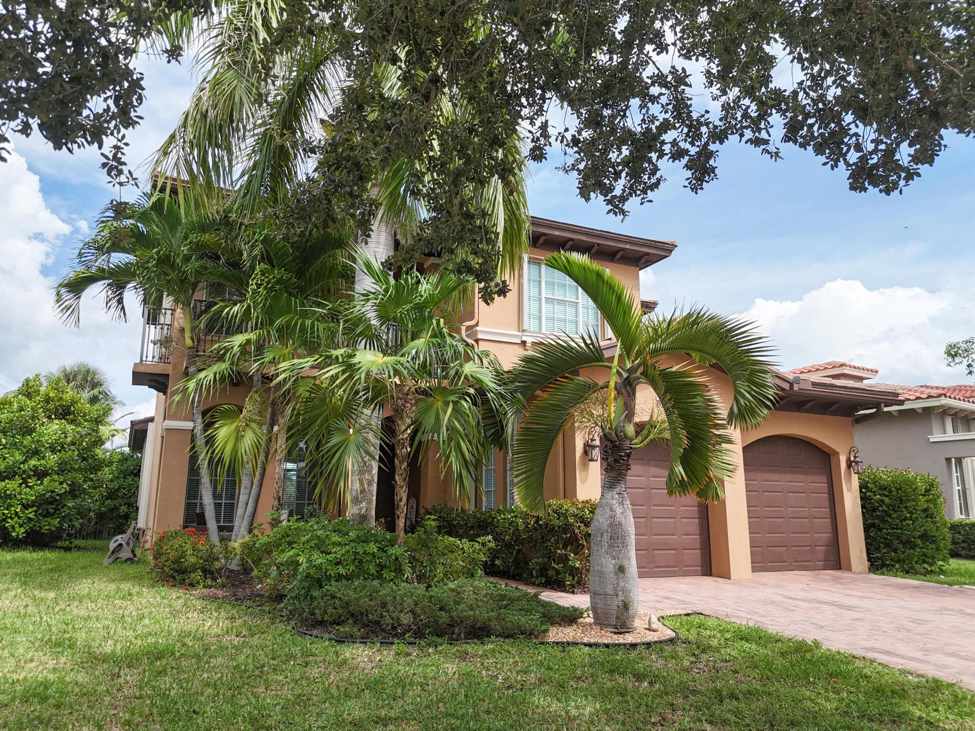 8217 NW 107th Terrace, Parkland, FL 33076 z6CAM_20261007141952_0697_W