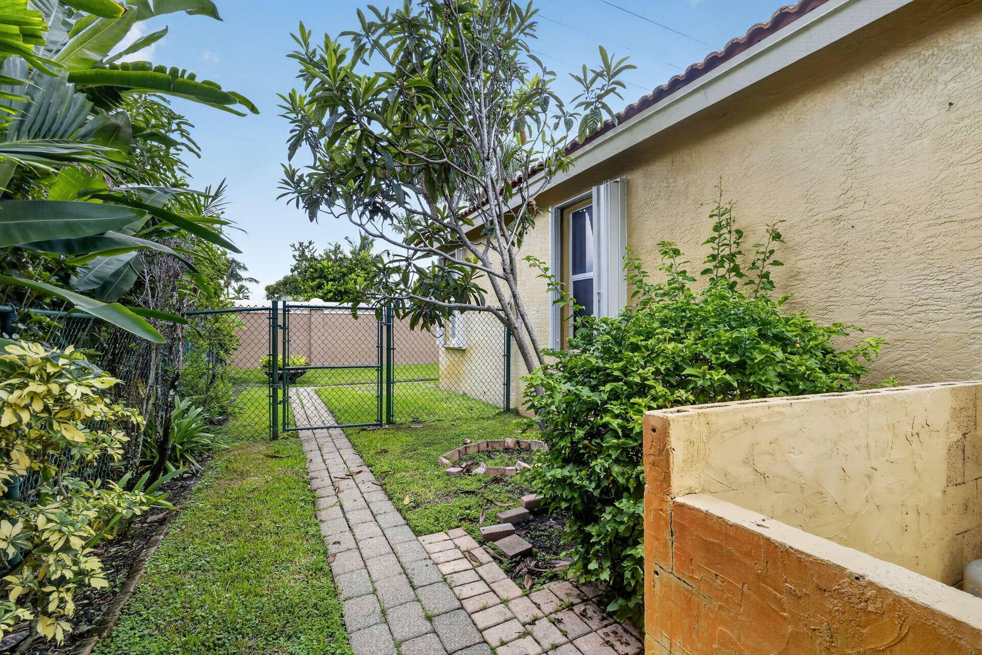 62-web-or-mls-_14A5734