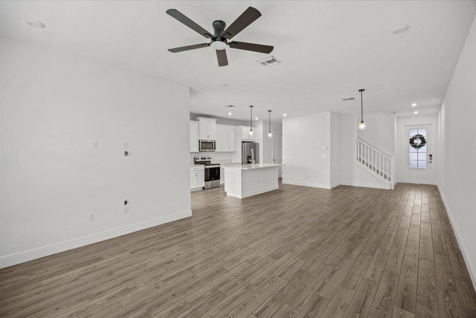 3566 NW SOLANGE Court, Jensen Beach, FL 34957 Tons of space for entertaining!