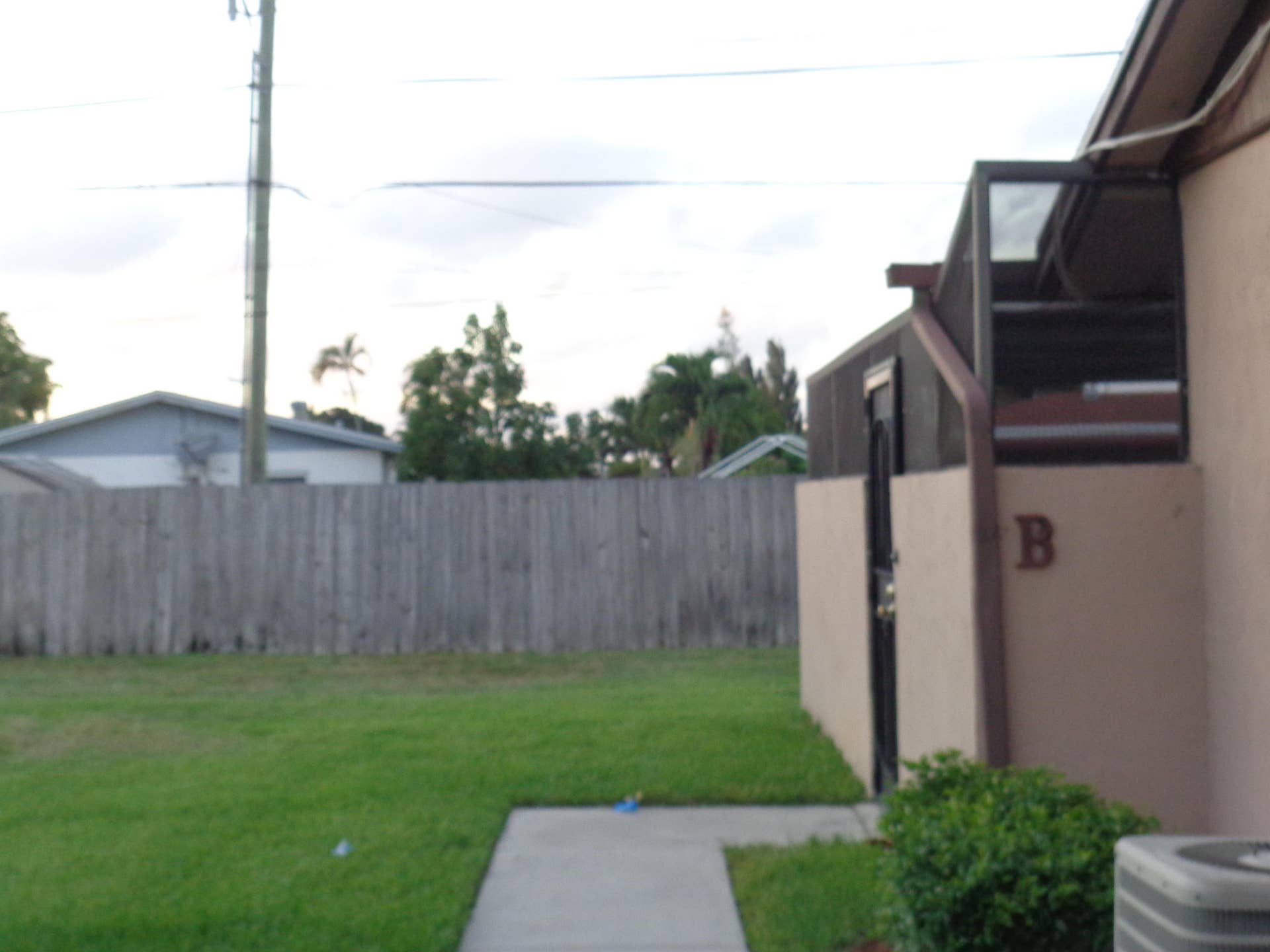 4814 Sunny Palm Circle, #B, West Palm Beach, FL 33415 DSC00869