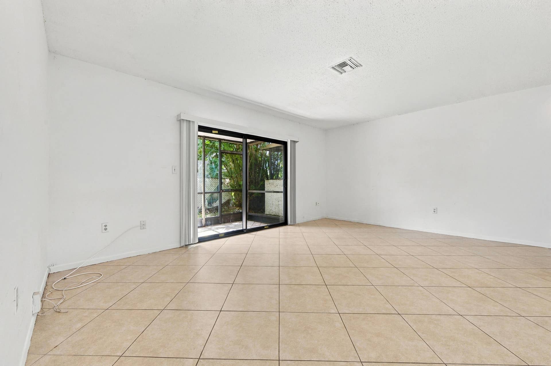 4153 Coral Springs Drive, Coral Springs, Coral Springs, FL 33065 10__dsc5480