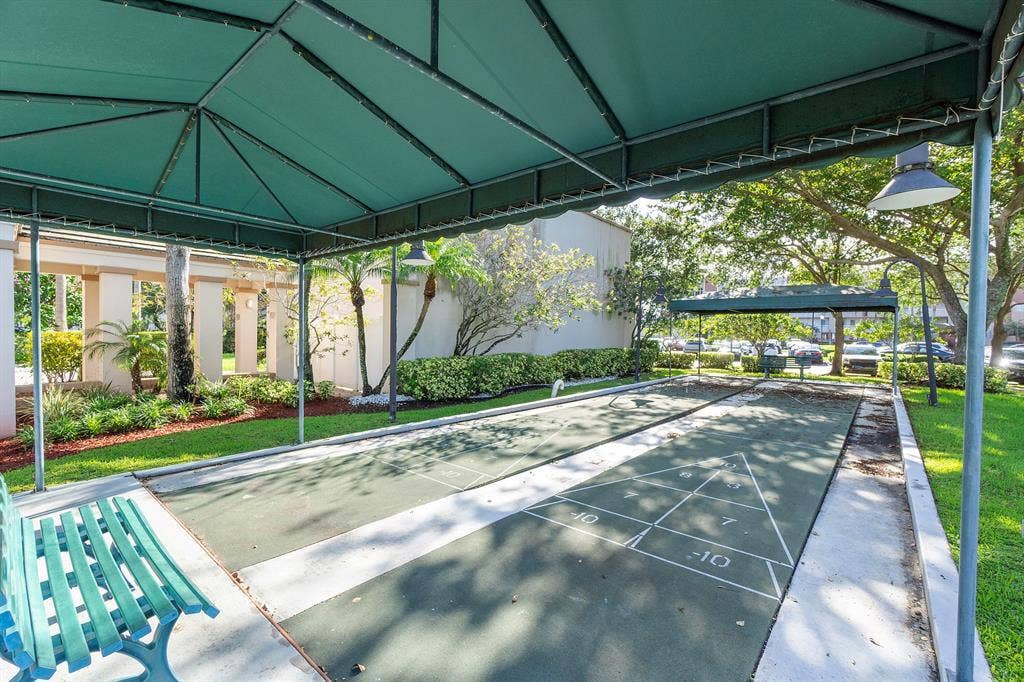 granville shuffleboard