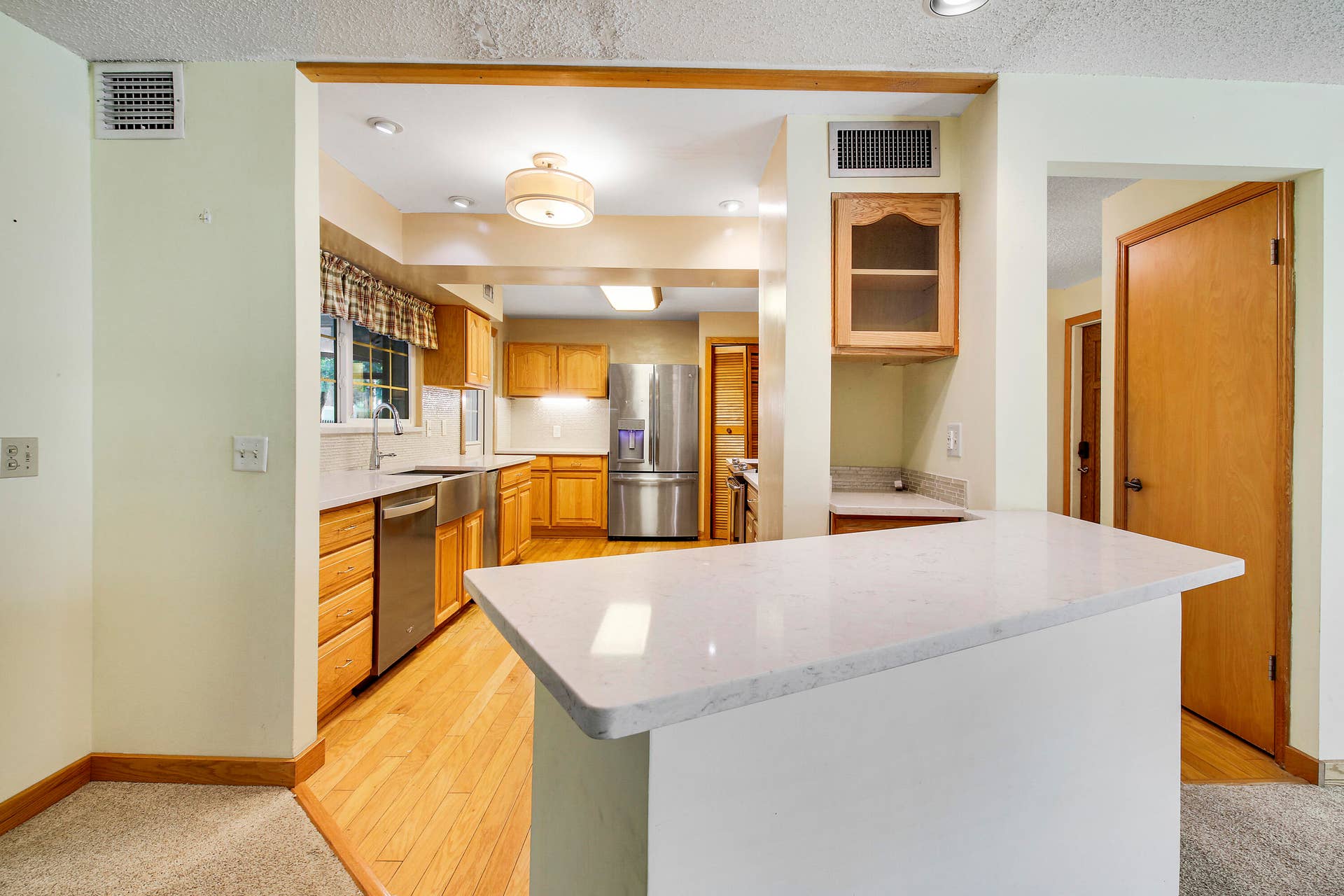 5673 OLD ORANGE Road, Jupiter, FL 33458 Kitchen