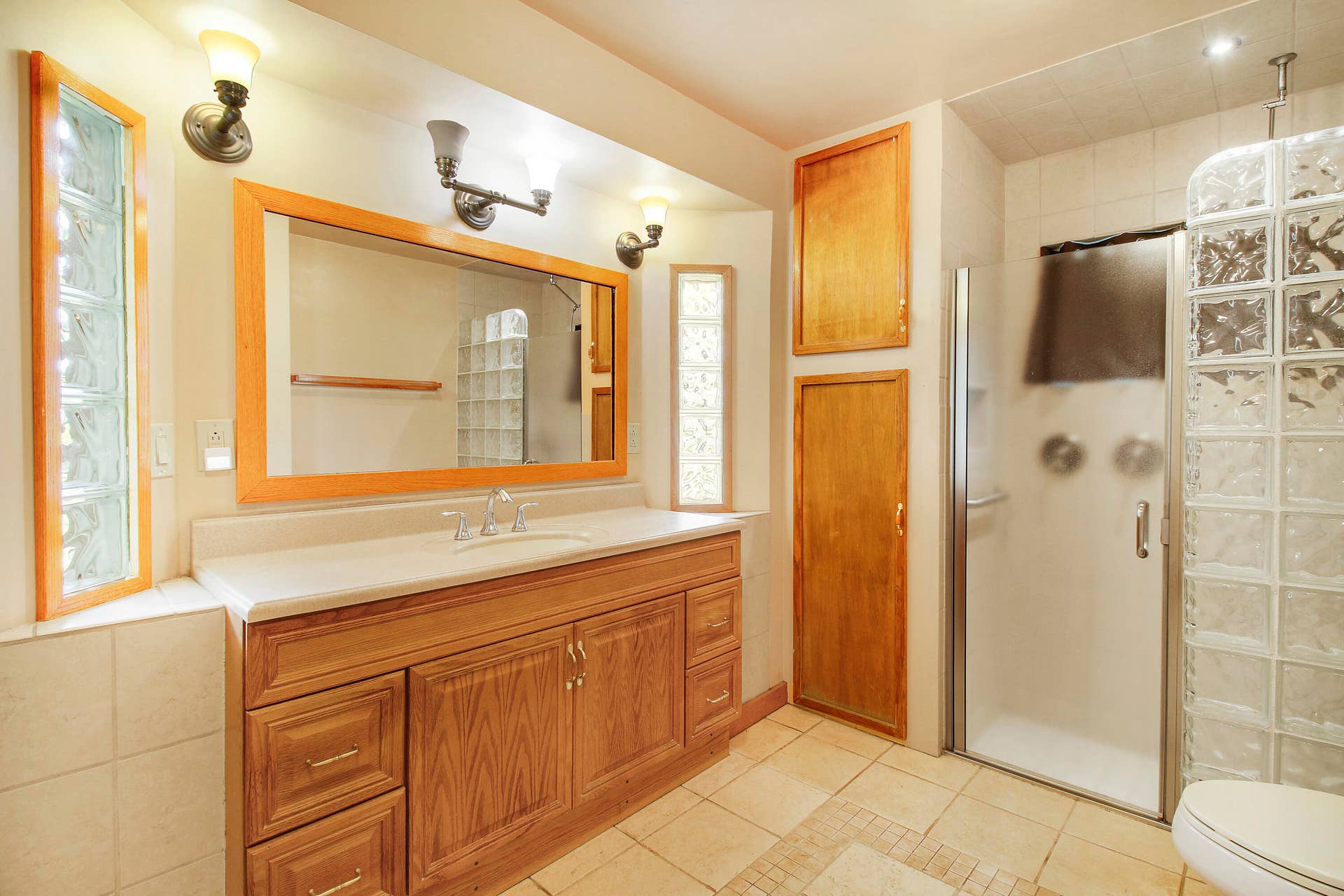 5673 OLD ORANGE Road, Jupiter, FL 33458 Master Bath