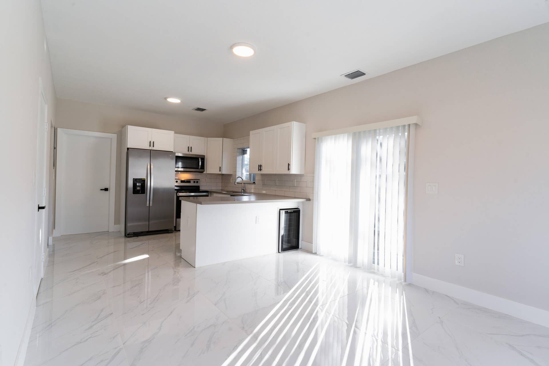 2284 NW 82nd Street, #1, Miami, FL 33147 DDB08928