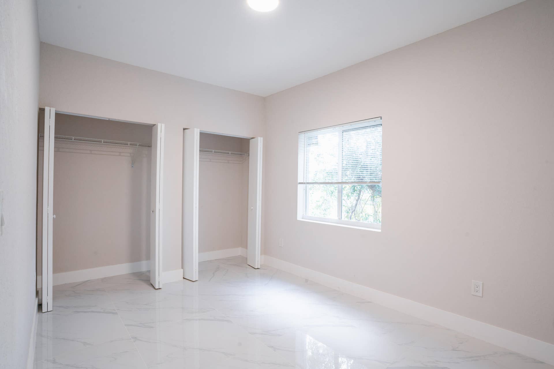 2284 NW 82nd Street, #1, Miami, FL 33147 DDB08942