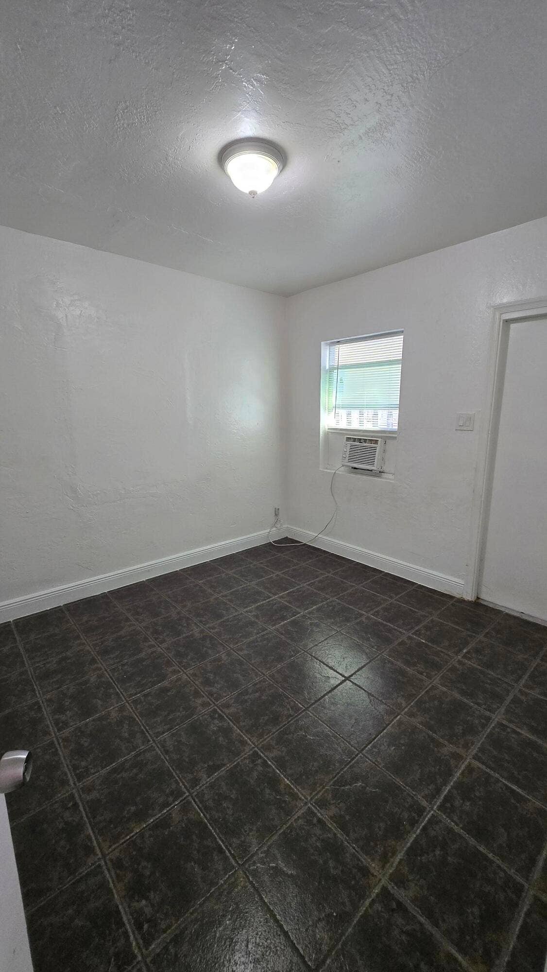 1012 NW 2ND Avenue, #4, Hallandale Beach, FL 33009 20250219_162451